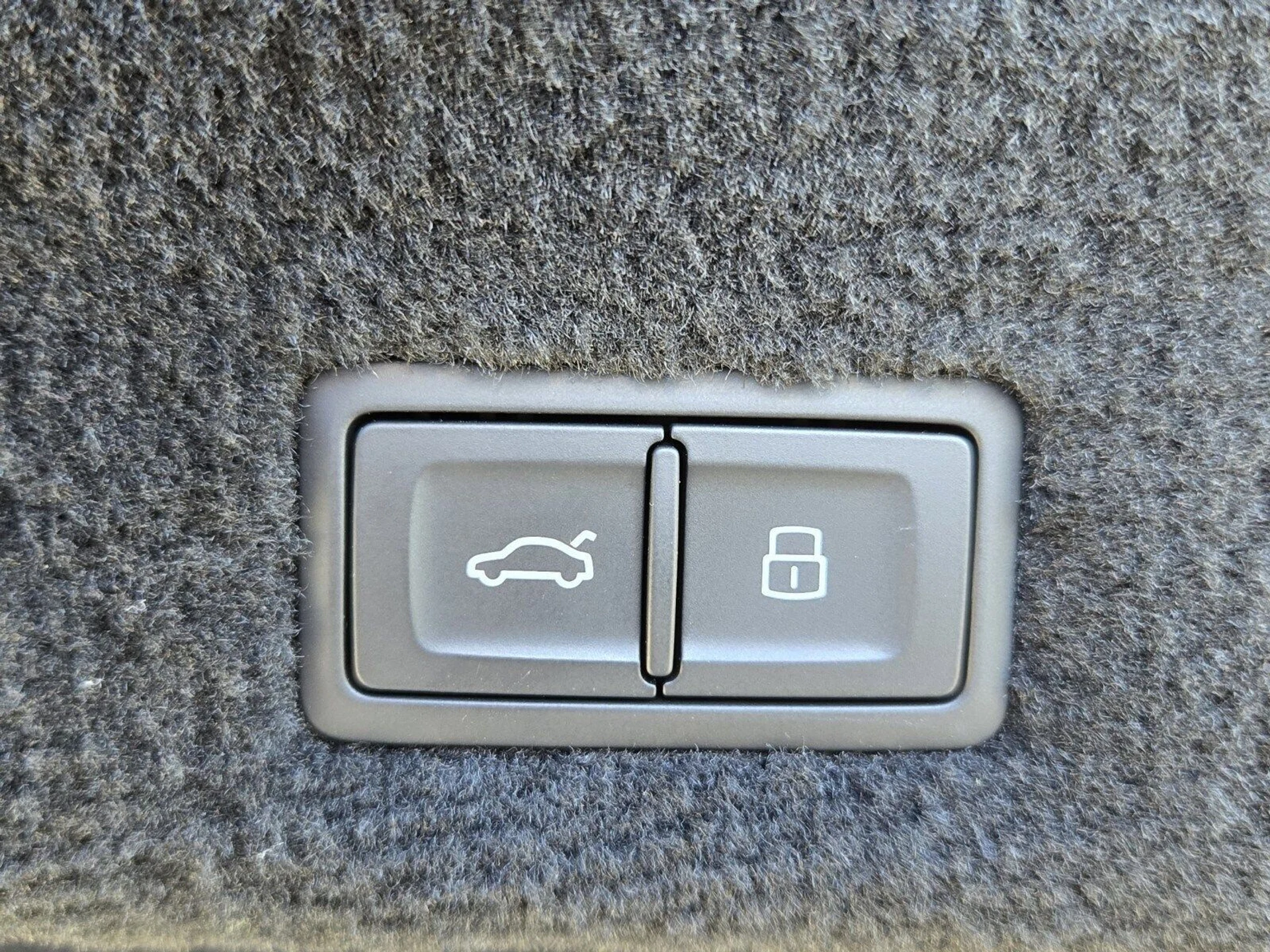 mph033_1407473445_5bbceecc828005dc55310ffb2c411580x_84670a21de