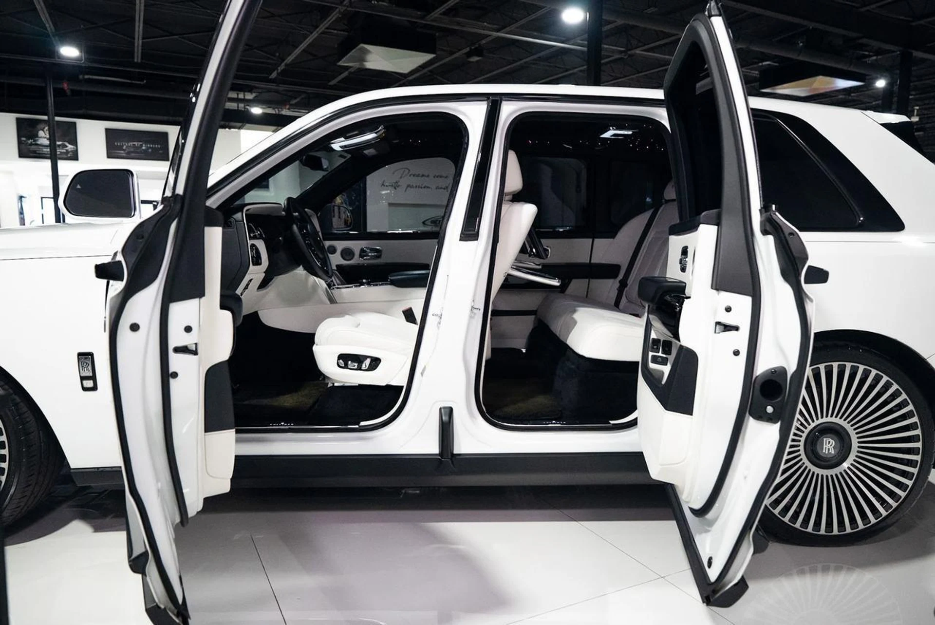 mph033_1418953555_69c2af923ef331eb50e2d558575cee99_d2fa25a23d