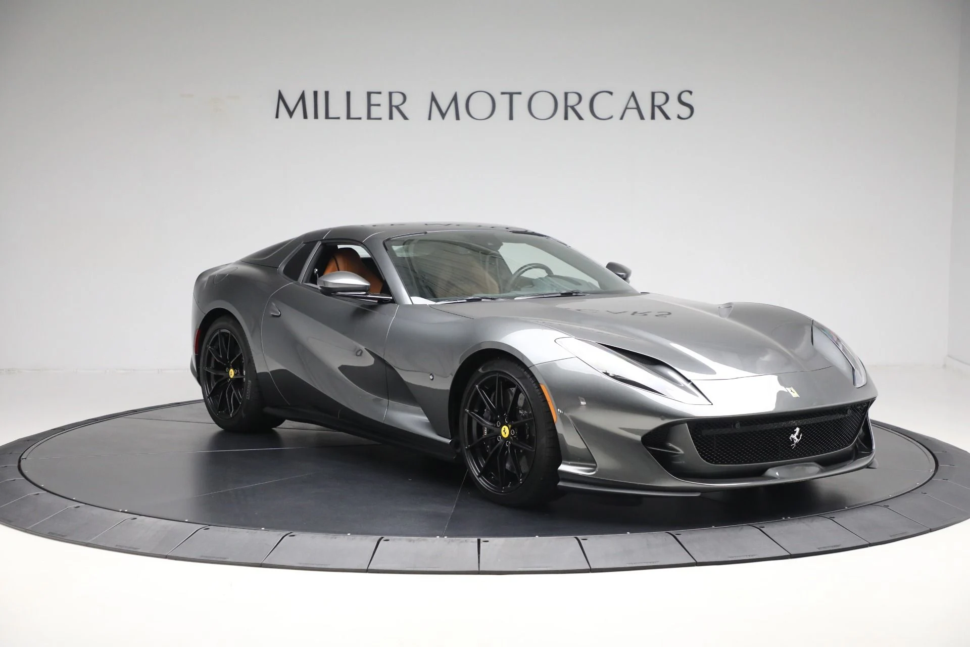 mph033_1427223089_Used_2021_Ferrari_812_GTS_1729523628_cadab6b80a