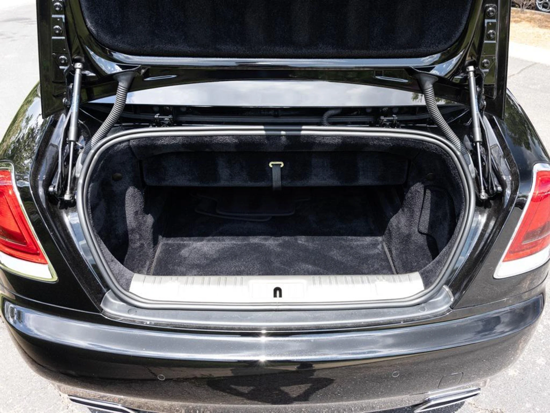 mph033_143602507_444299830_6889fbf1012bbf217a04499d_72f6c436da