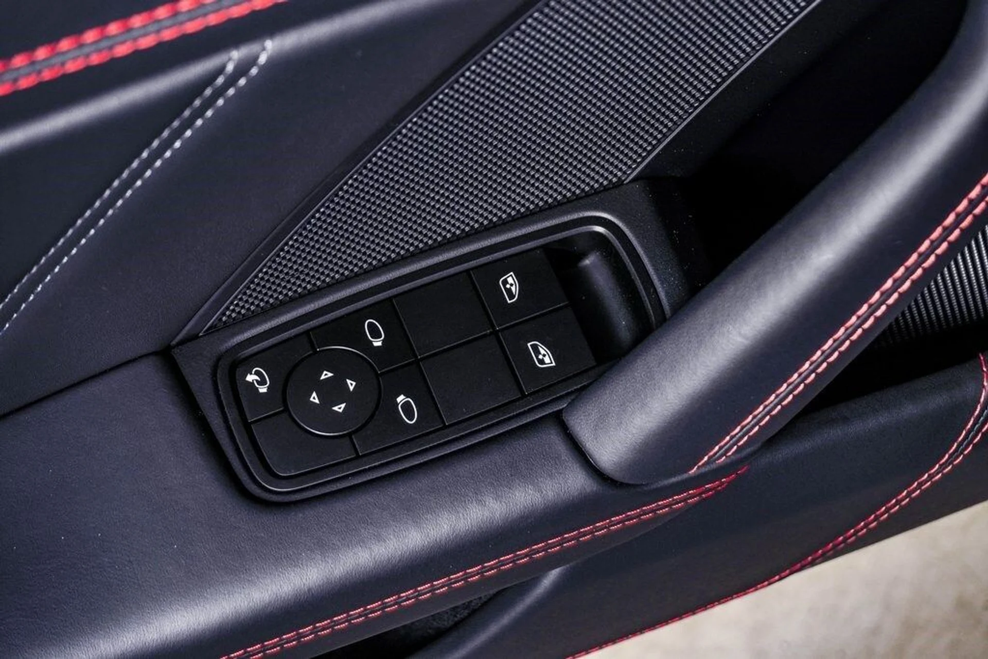 mph033_1467249182_9e17477d12e264359b6b0017439122bax_7e03a3725b