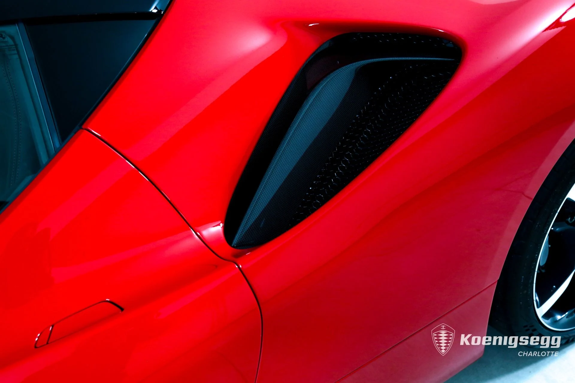 mph033_1480585873_Used_2021_Ferrari_SF_90_Stradale_1746560721_2083940037