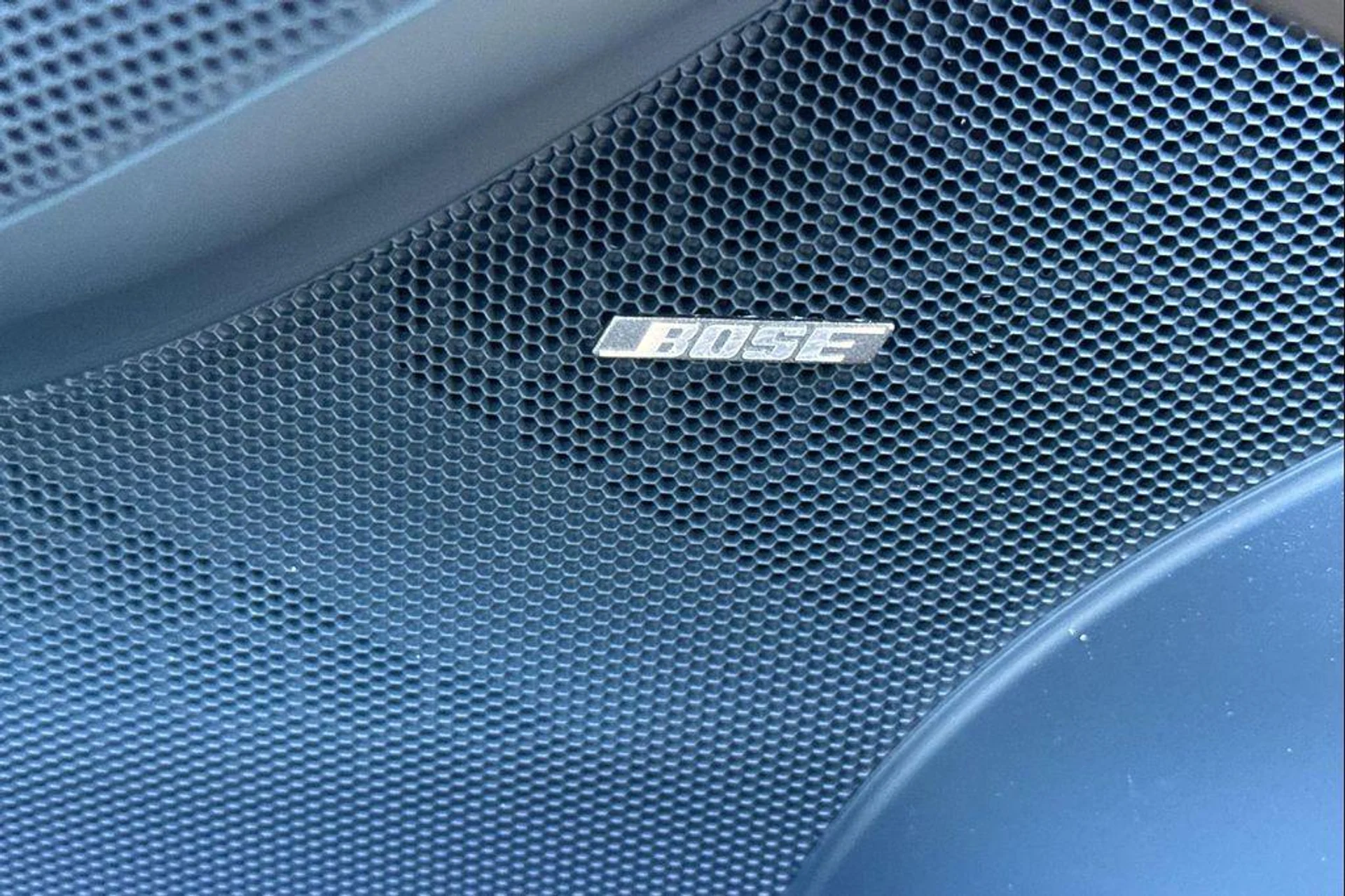 mph033_148253785_a0x8w_Cw_Ynv6e_Le_A_Ib_YRH_Vcdt3_VA_a8803f2338