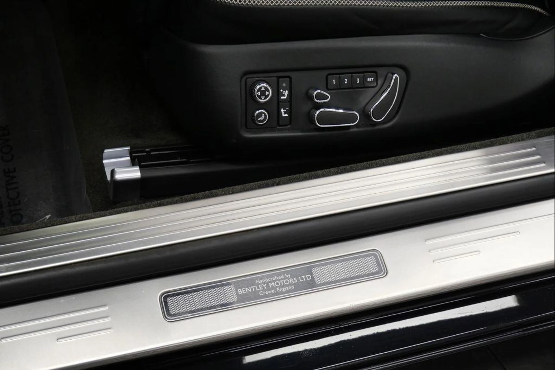 mph033_1496425509_DIN_08p_K_Nf_RA_6t_Za_GN_Ylc_P_Rtohwc_06319e96ba