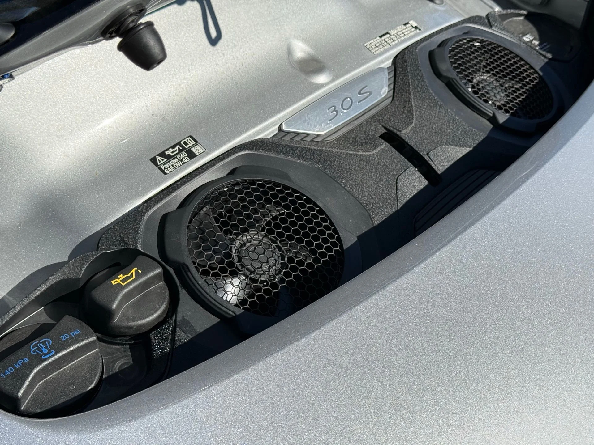 mph033_1527433913_ef9ef9958b42bec2cfb62efbabf1ef11_f970c7c68f