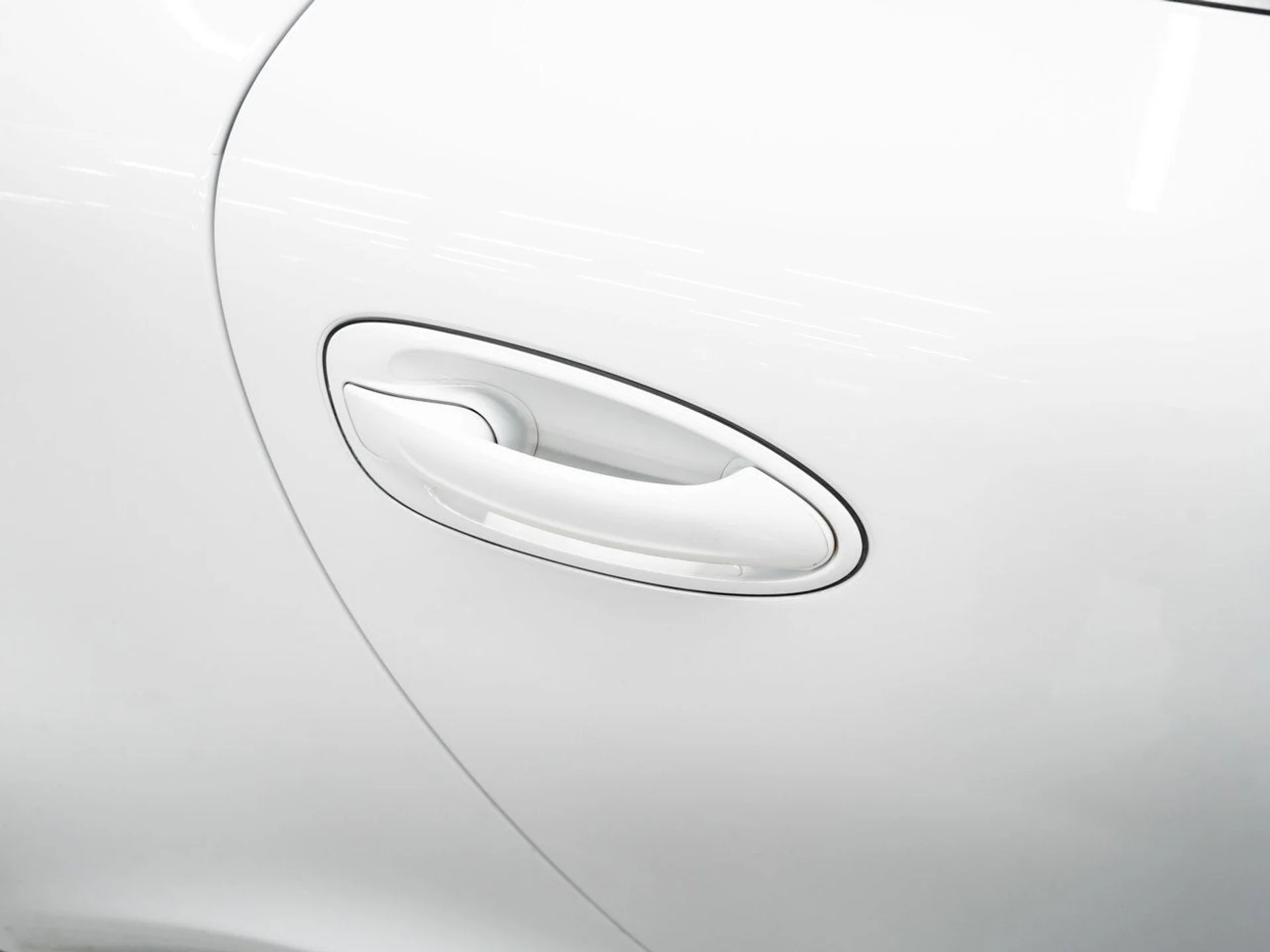 mph033_1528271792_porsche_911_2015_e9c695b05a