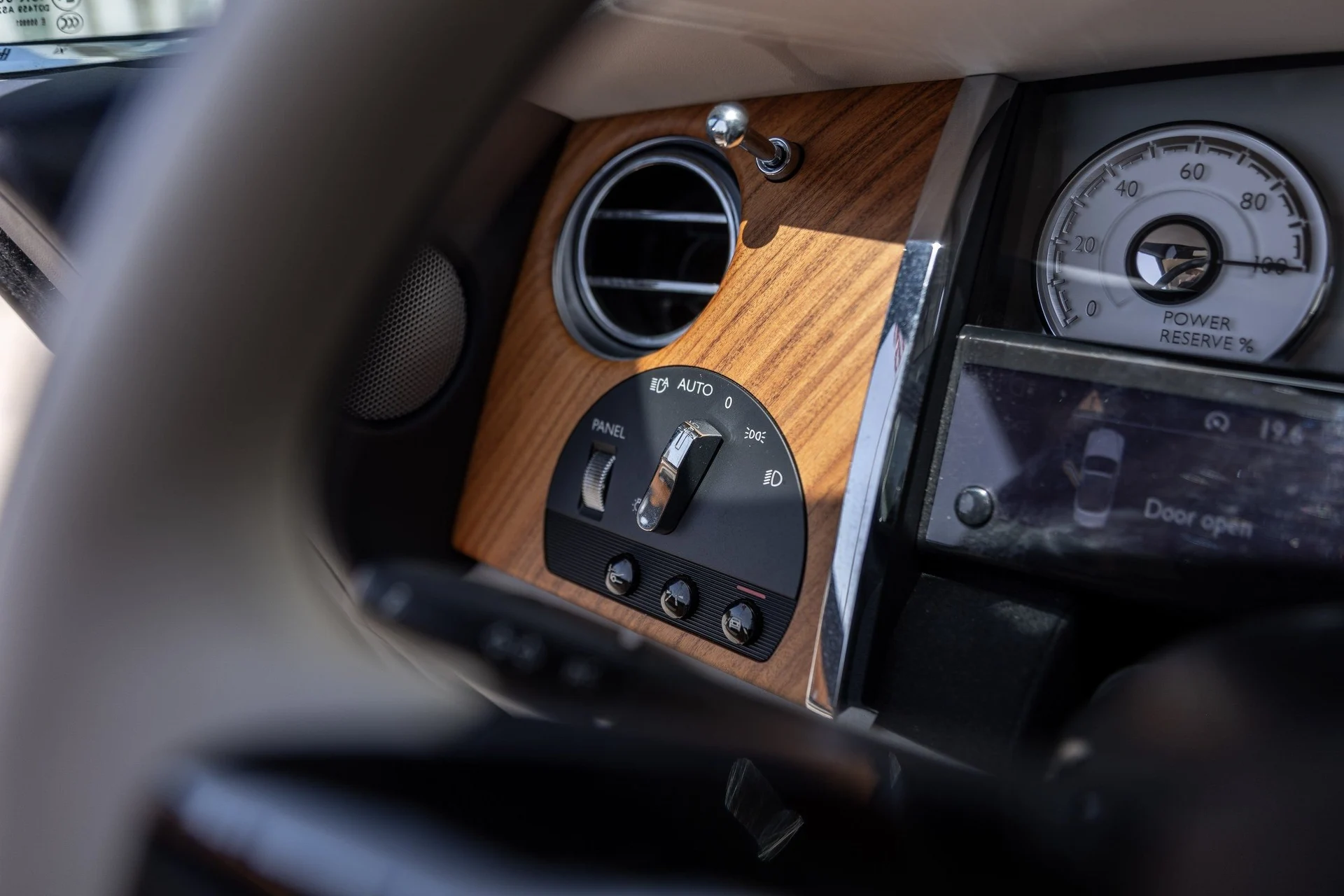 mph033_1532782373_Hi_Tech_Luxury_Imports_LLC_SCA_666_D50_HU_107224_image_33_79c95ce25d