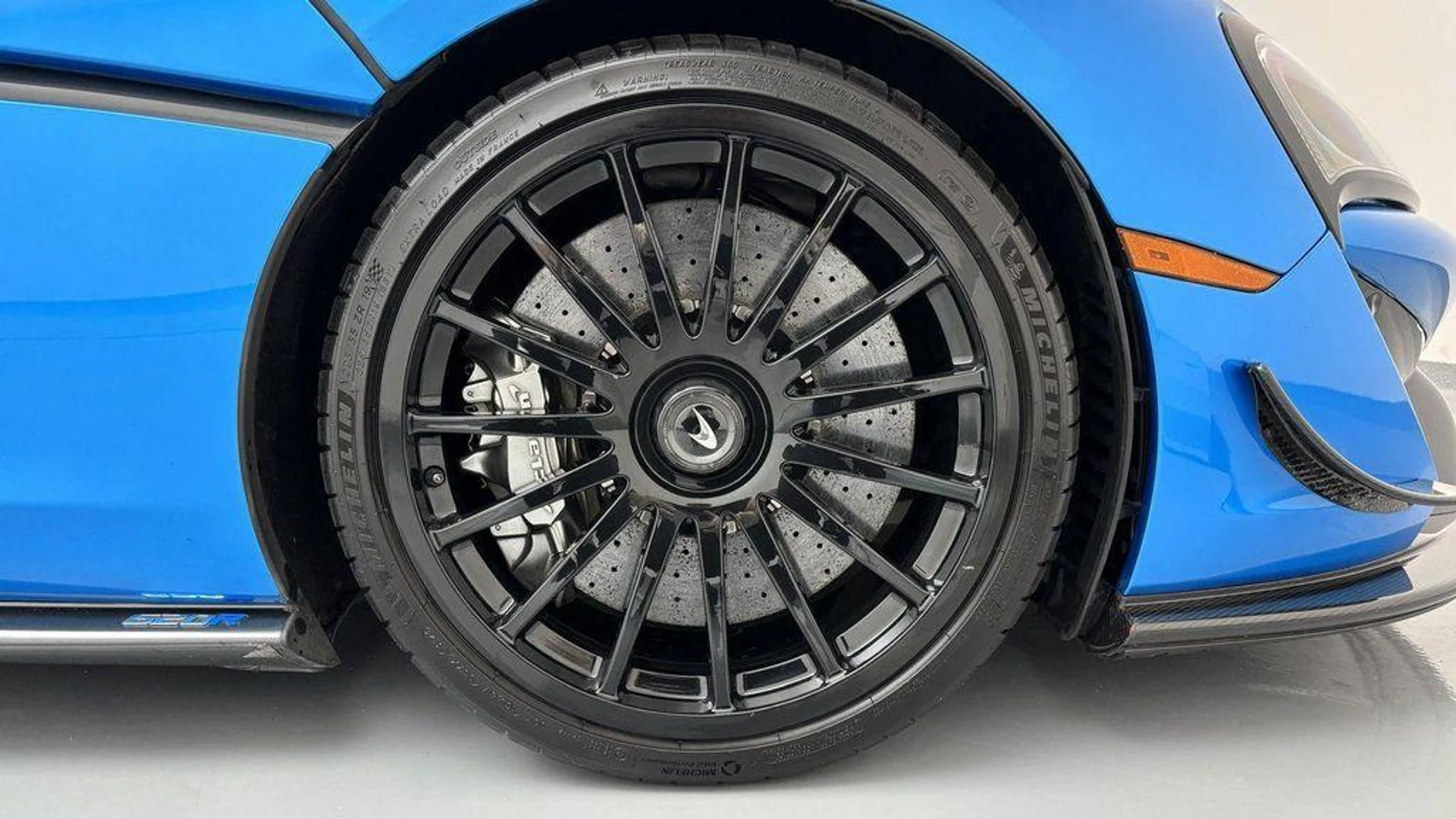 mph033_1539923077_2_U_Pv_Xb4_Cc_W_Vu_A4k_Xq_VD_Oai_Ya2_GQ_b1b013f8f0