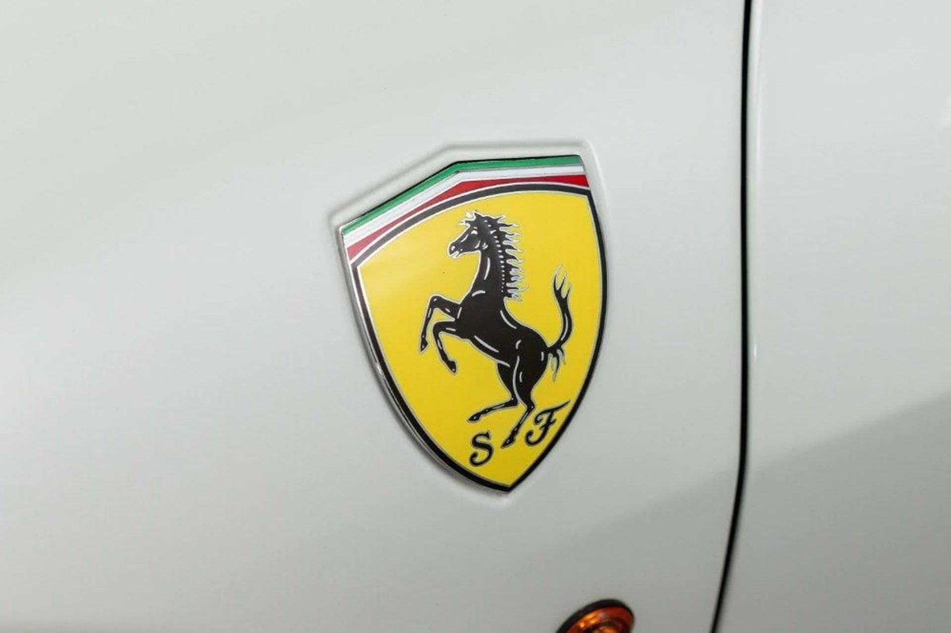 mph033_1549777289_Used_2014_Ferrari_458_Spider_1788615024_94bb66219b