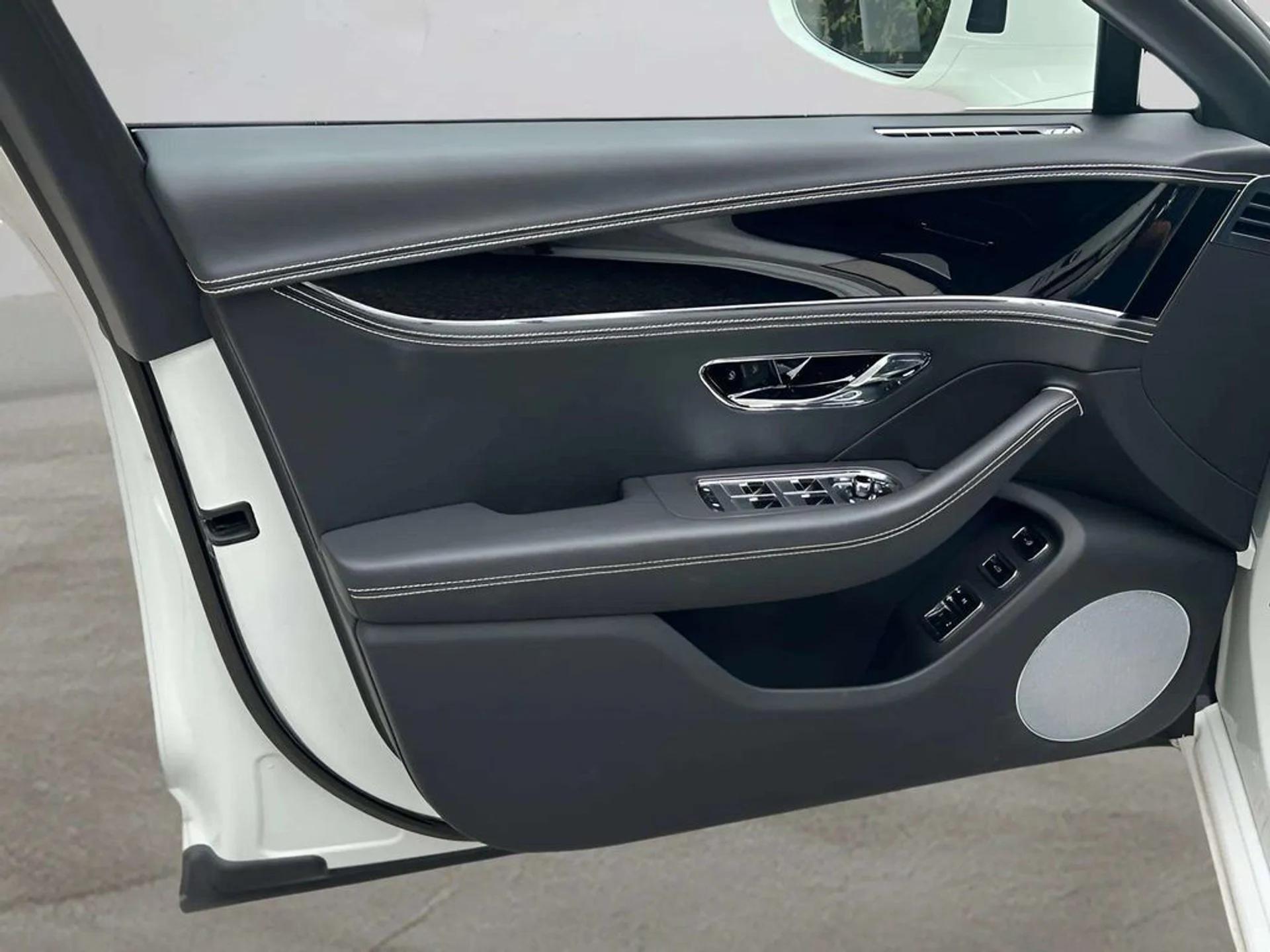 mph033_1551469029_457d27b89ff789b8613a345bda303cb3x_1e9cd611c9