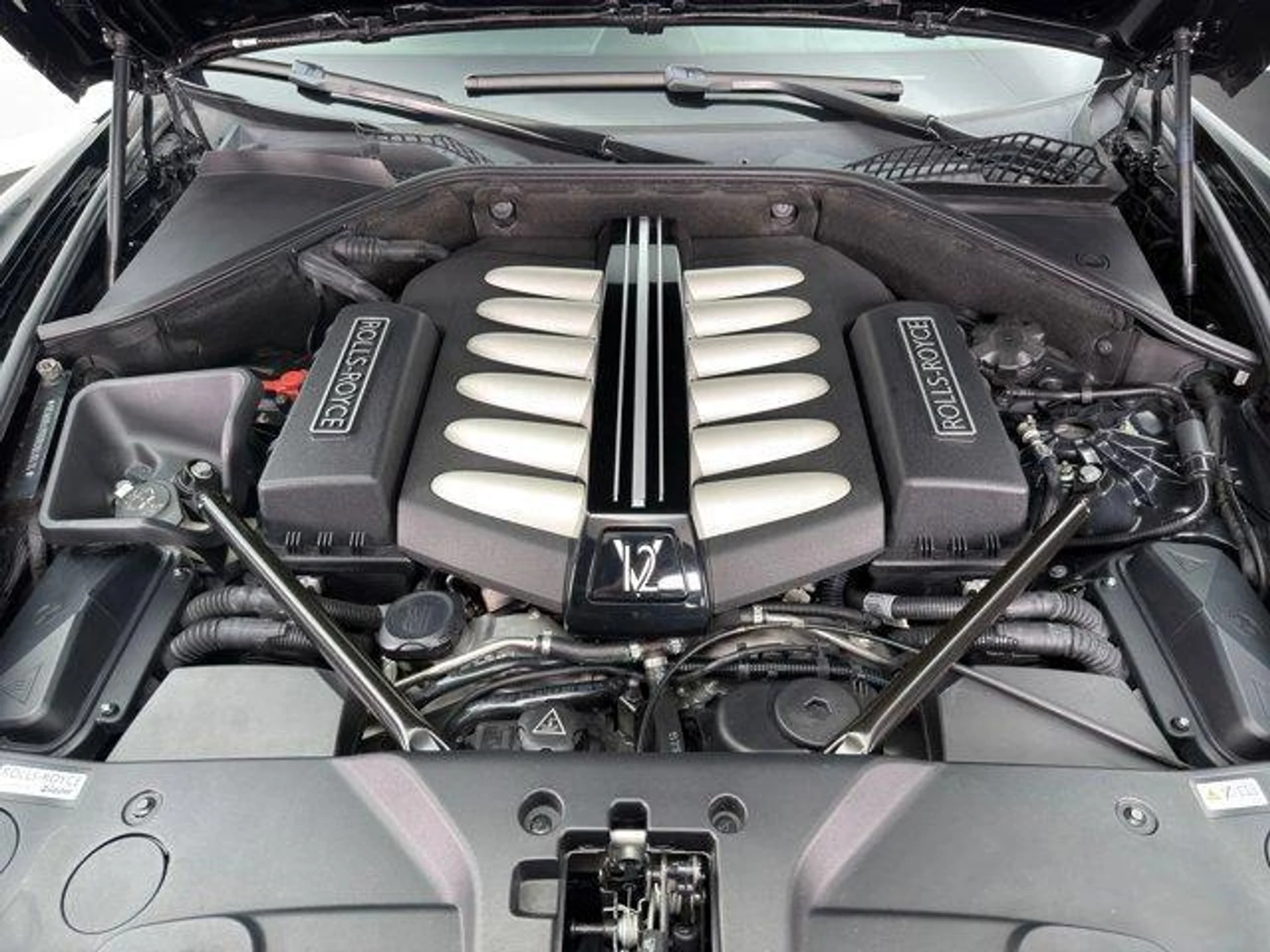mph033_1554531527_Nbk_Tw_EX_Vw3f8_Hq4_GW_Fr_E_Jqw_Lb_GY_7c39788f60