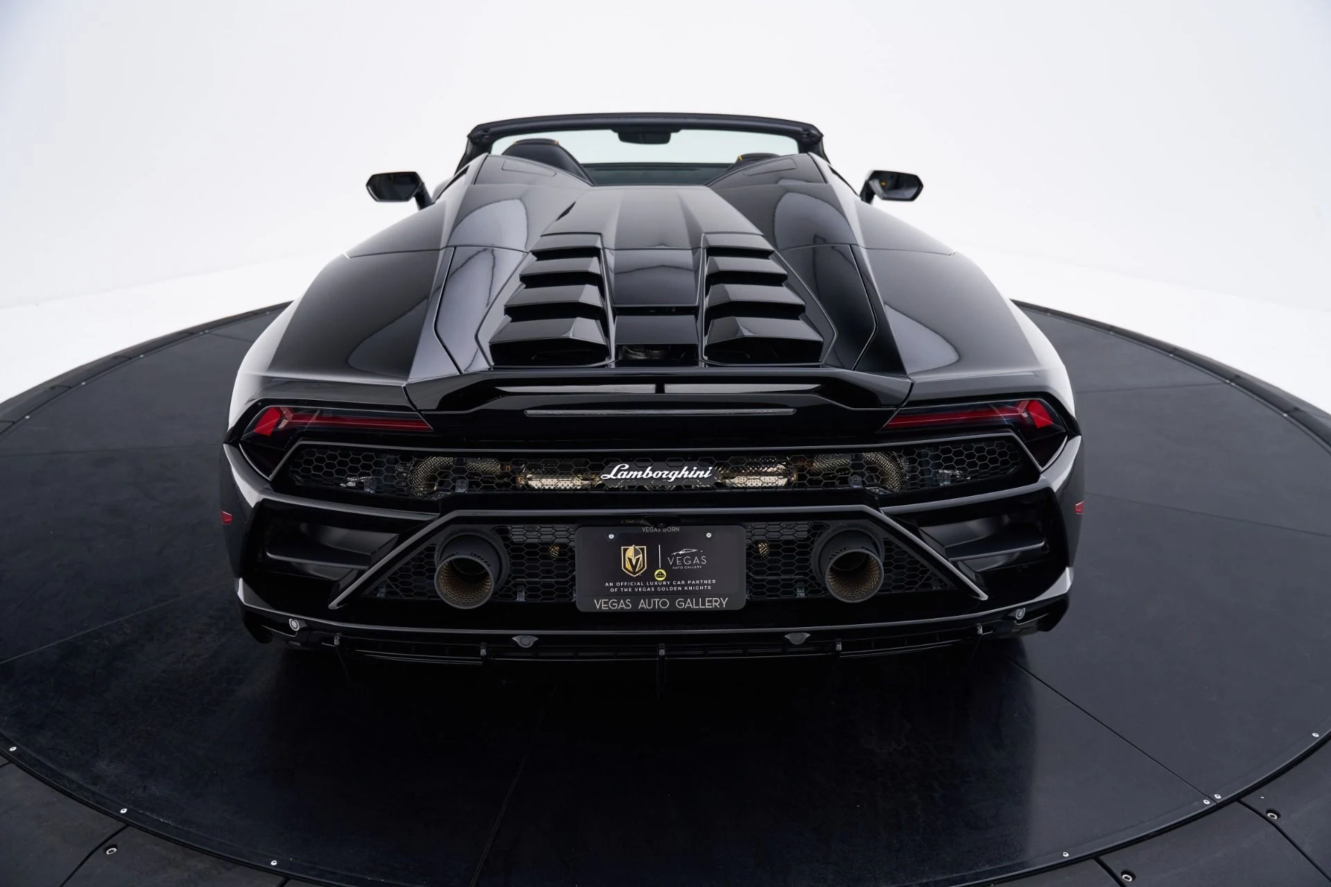 mph033_1556523794_Used_2024_Lamborghini_Huracan_1793135570_246c04be5b