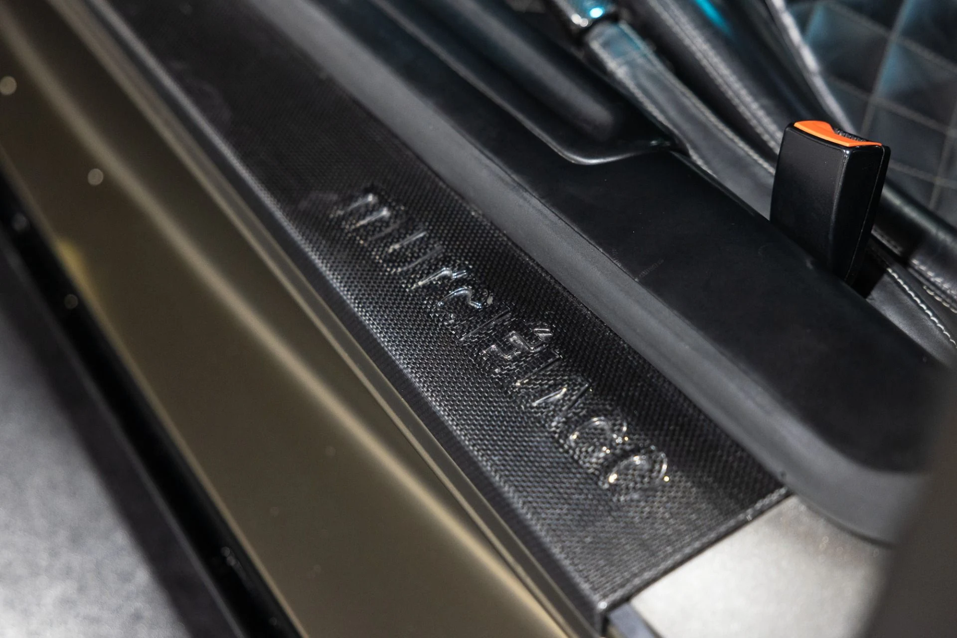 mph033_1570105897_Used_2007_Lamborghini_Murcielago_LP_640_6_SPEED_RWD_CONVERSION_CARBON_CERAMIC_BRAKES_1763246721_308bb749f1