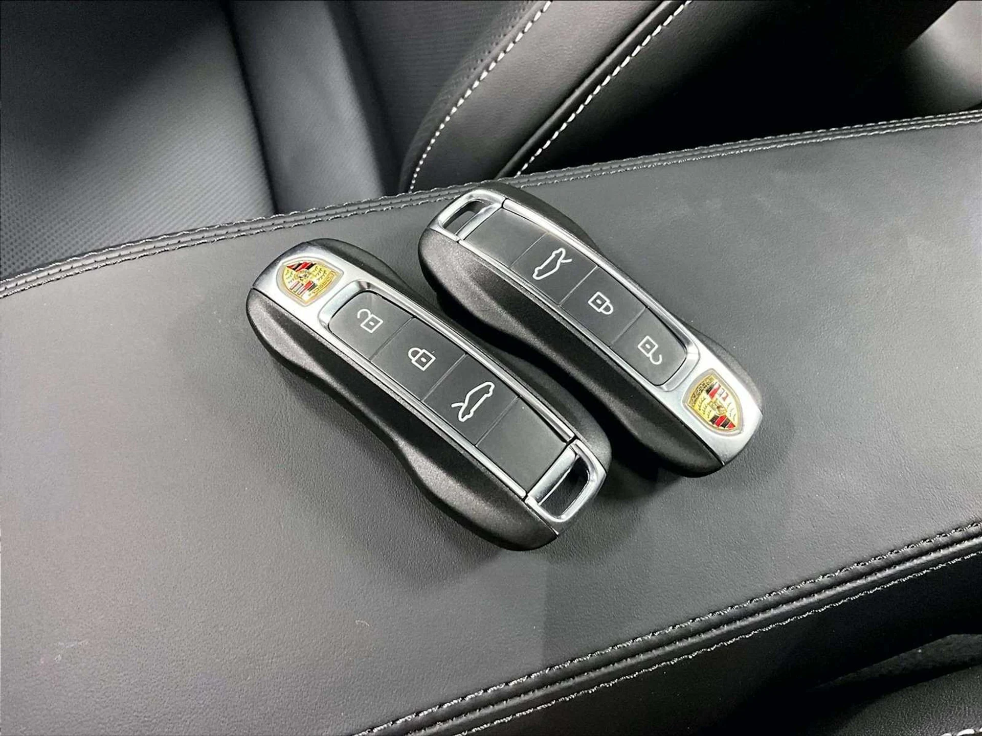 mph033_1600448981_db9885cae730365273c5e683a3a1fa3bx_967b065bb6