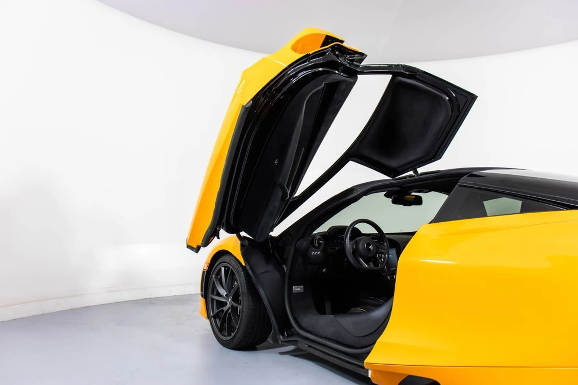 mph033_1603053417_95a1d04b314a6c56dc7479d327a944b8x_24892ca606