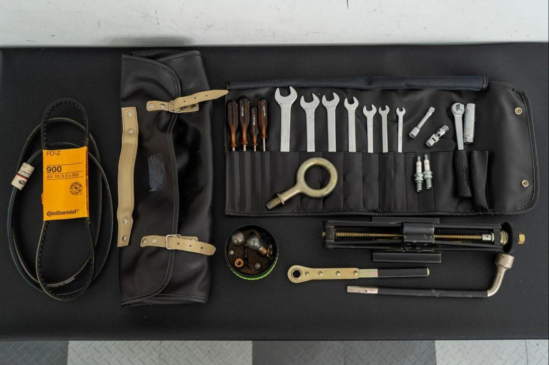 mph033_1607366292_L_Vz9zixpq_L4otmbtv1_Sb_XW_Qzp_UQ_eff2429626