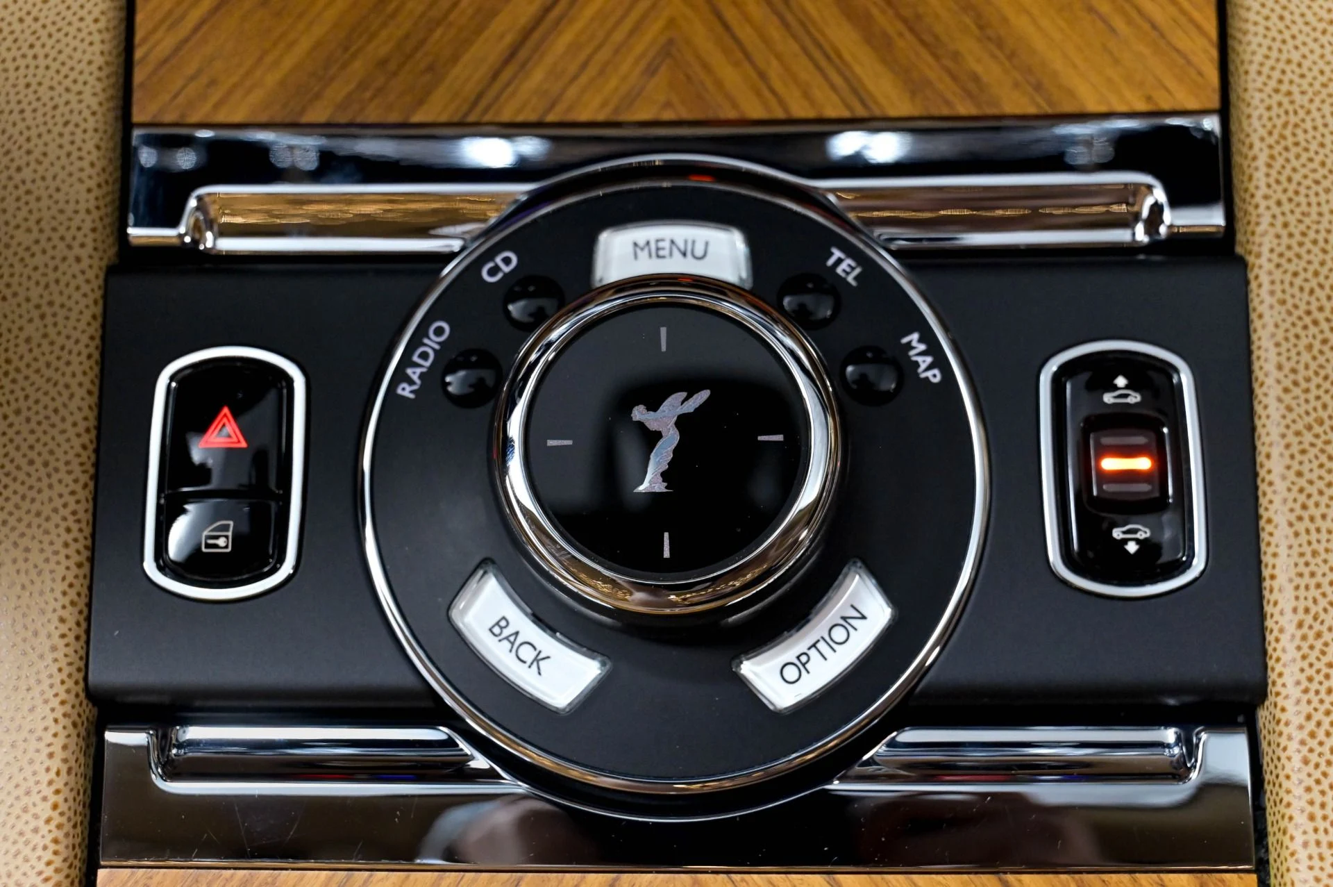 mph033_1615847495_Used_2014_Rolls_Royce_Wraith_1783020984_93538e8738