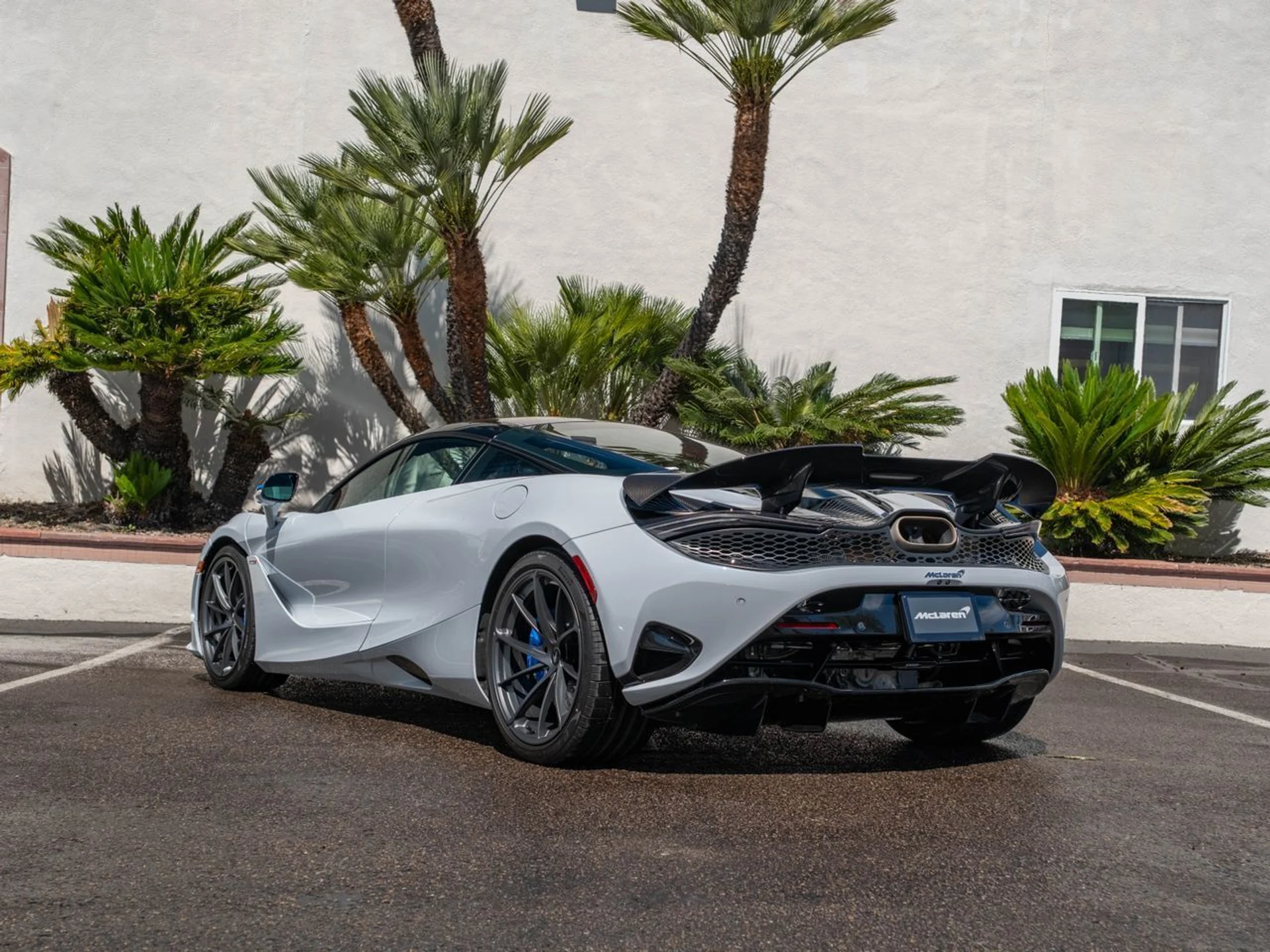 mph033_161947624_992f4187da729d5693fdd87ebc9dc89ax_0c2907e0f4