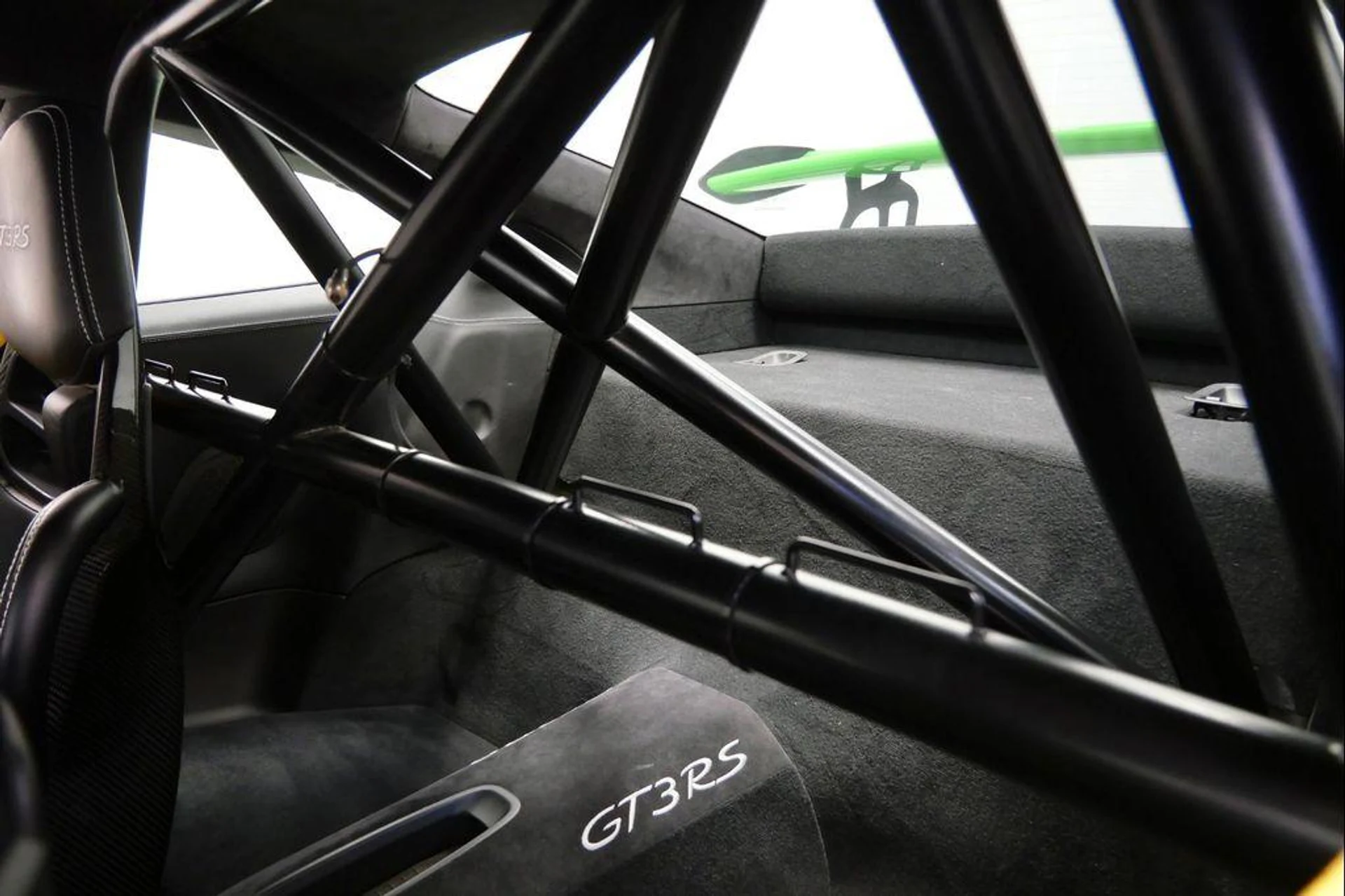 mph033_1636815648_U_cg8nsl2_Nisr_IDA_Xvk_JA_Ujzcis_de3e3a6f22