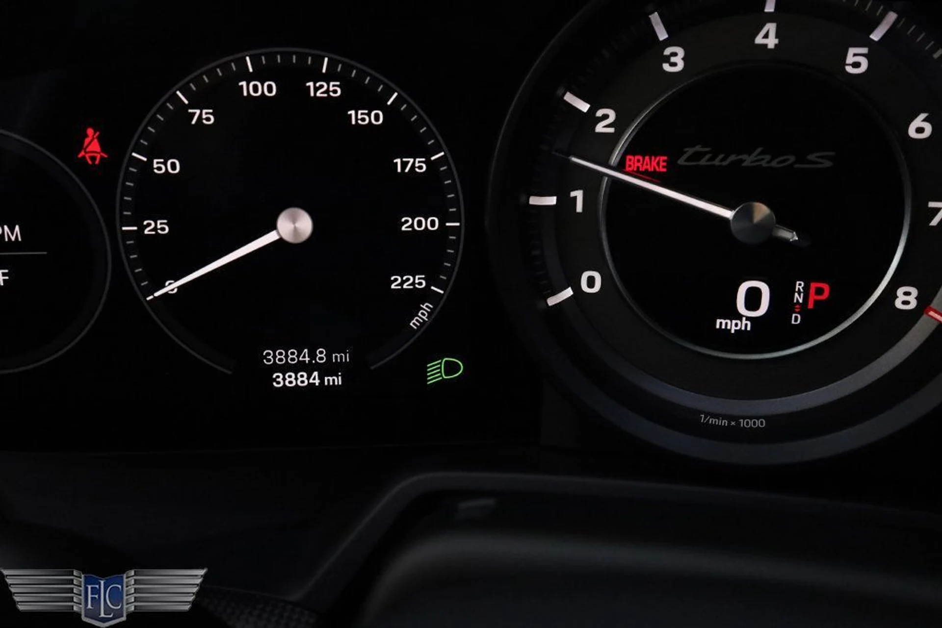 mph033_1638199405_used_2022_porsche_911_turboscoupe_6305_22972338_34_1024_ee3862c919