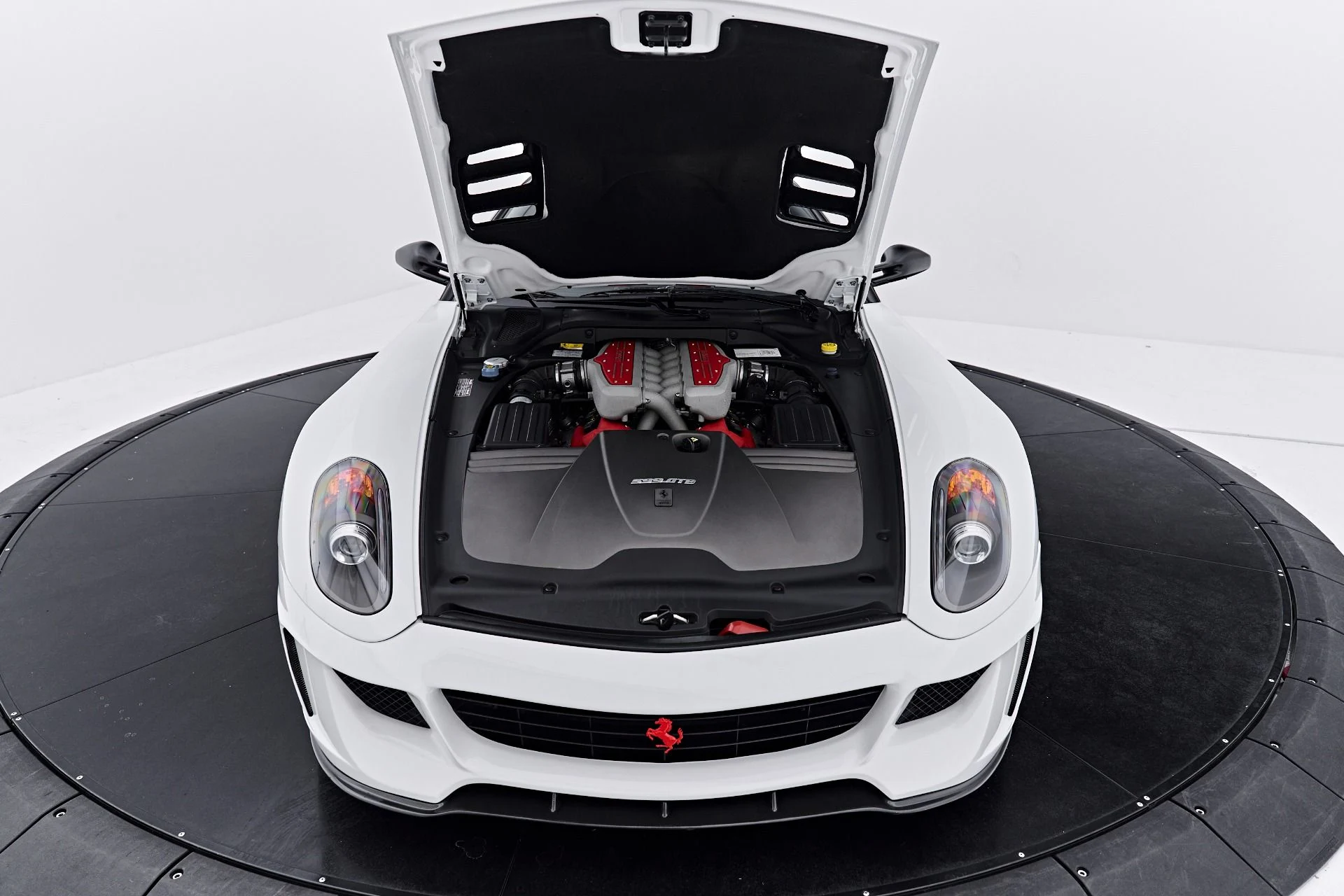 mph033_1644987920_Used_2009_Ferrari_599_GTB_Fiorano_1790619508_e495248f60