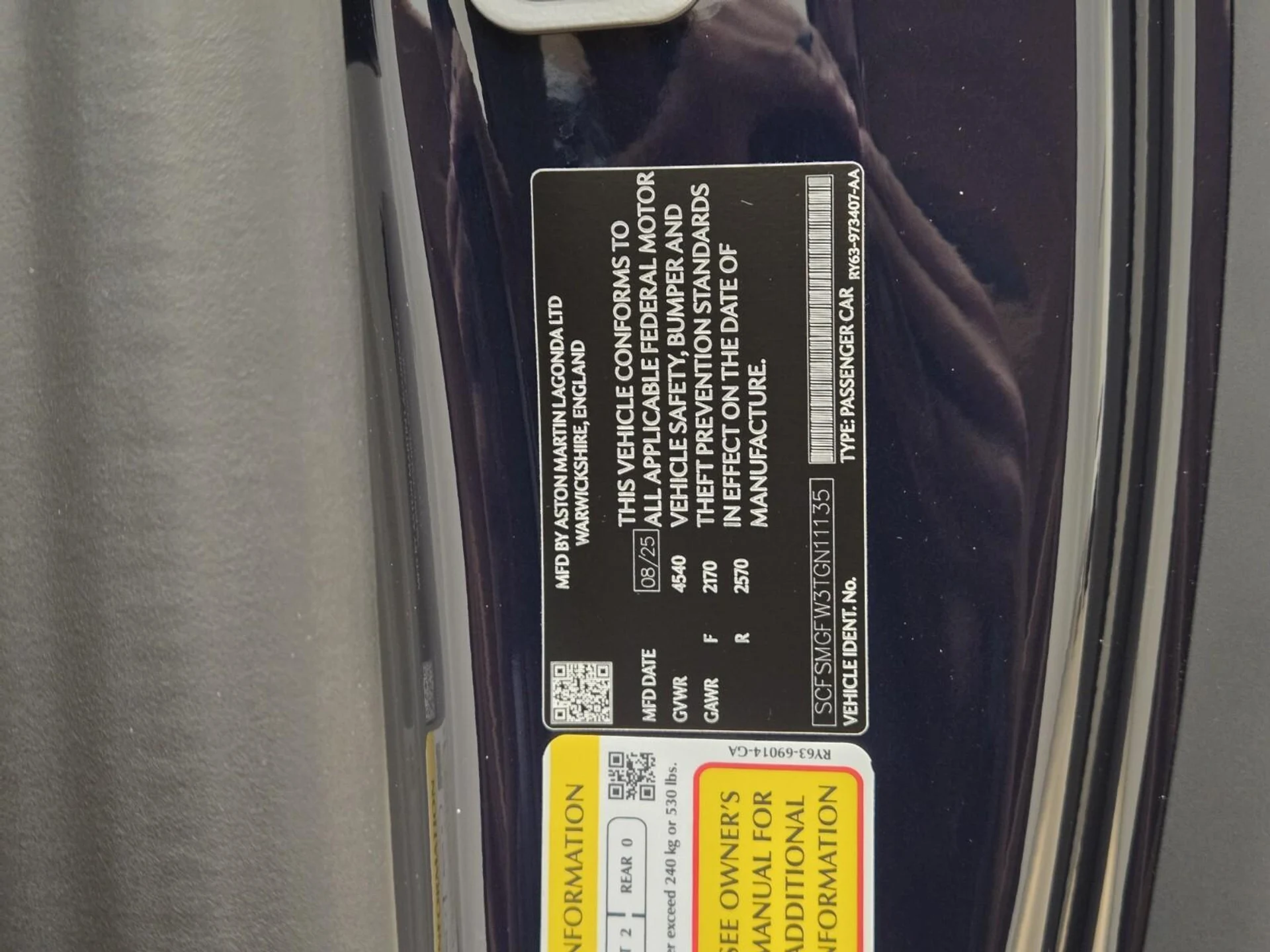 mph033_164846758_New_2026_Aston_Martin_Vantage_1761803406_16240c87e6