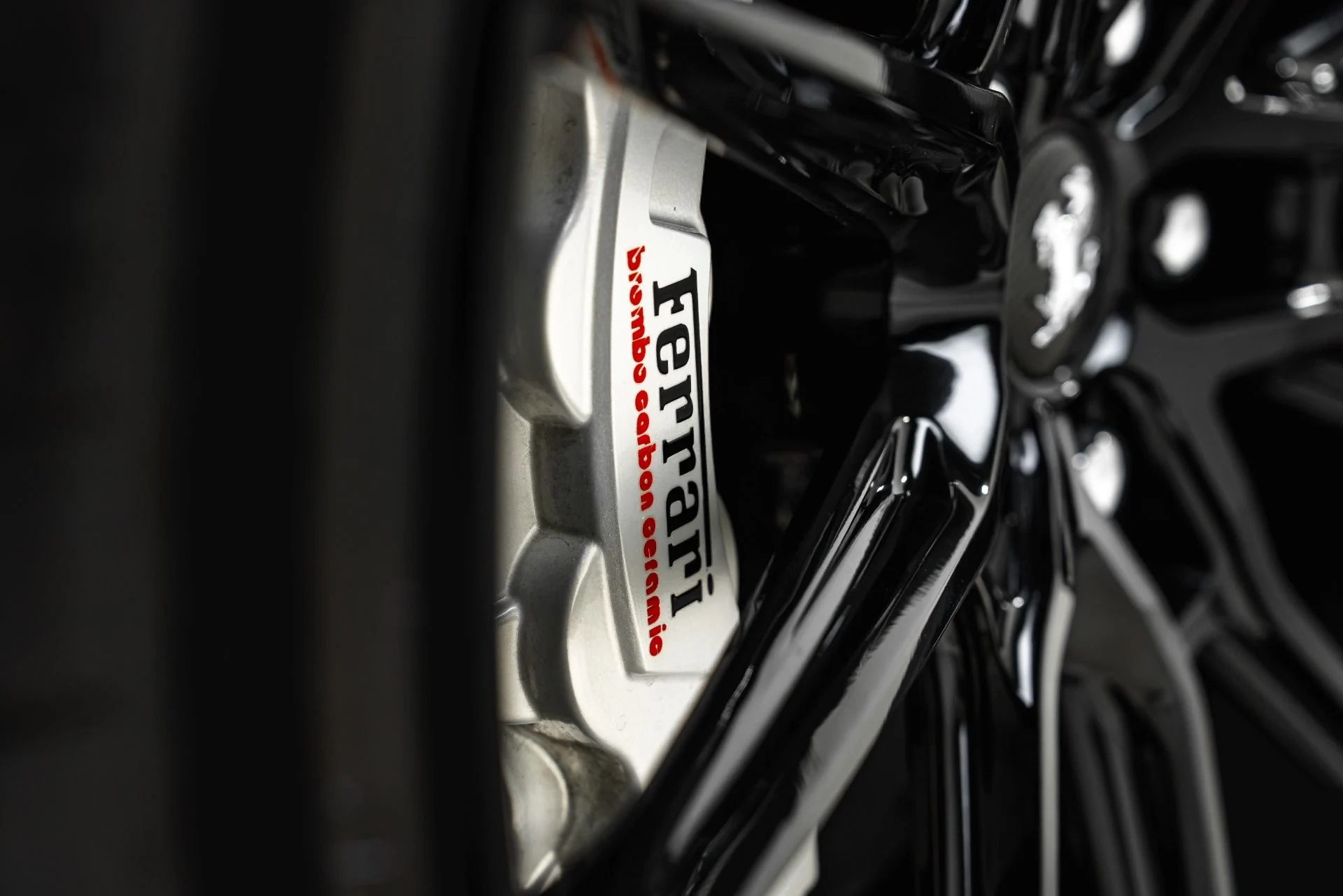 mph033_1653336162_Used_2022_Ferrari_812_GTS_1785863059_4487a4c8ba