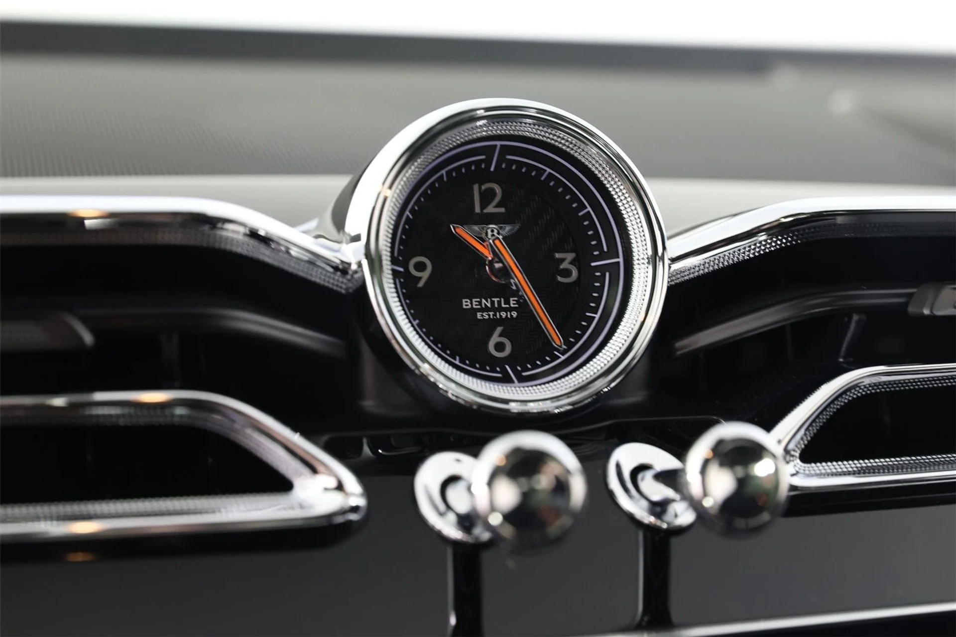 mph033_1666970629_c54c2e2d4dd8f89d3389deb6e967b1fe_218a1cbb40