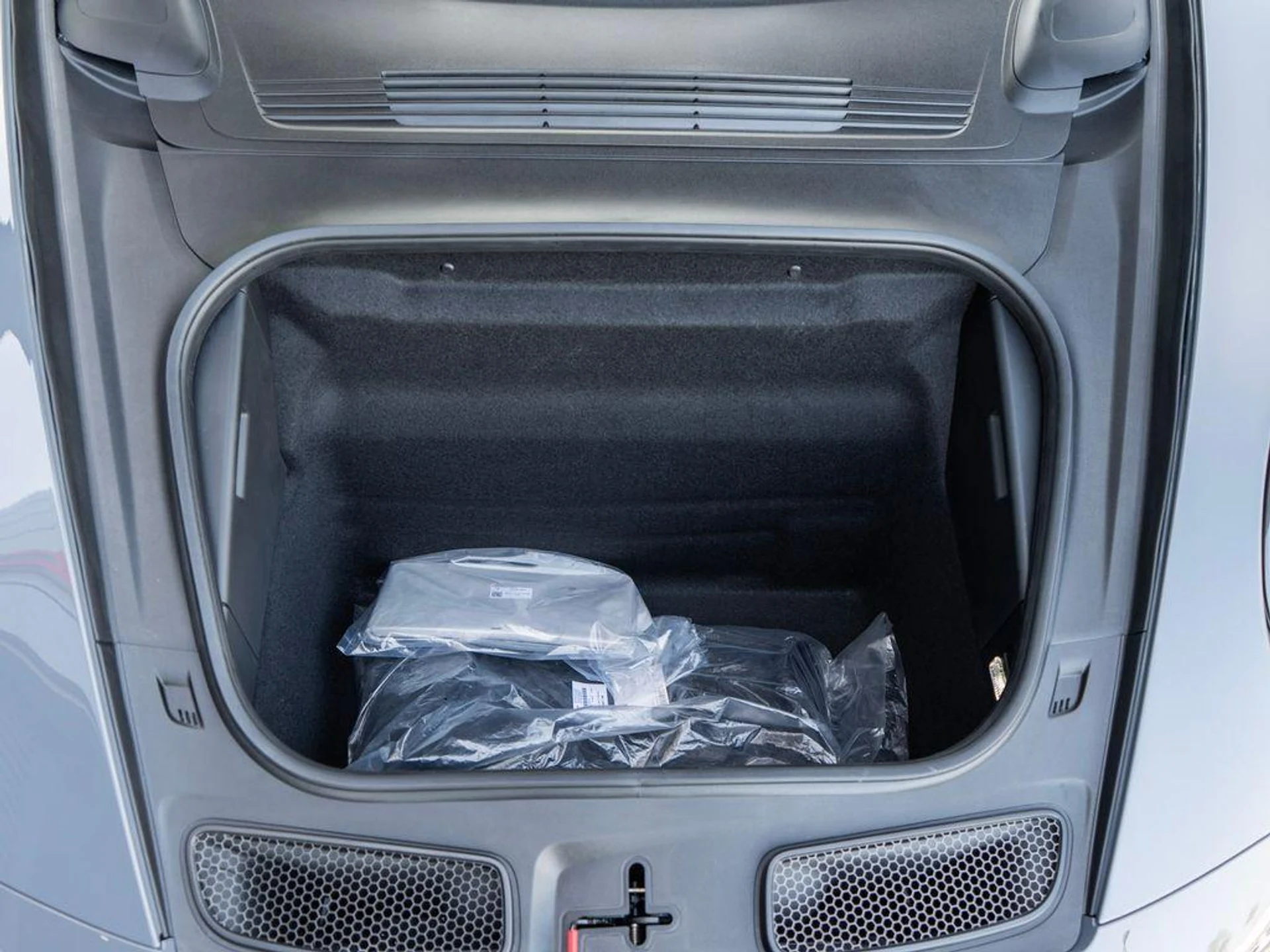 mph033_1676702233_1t_Tbrnzl_U8s_M2y_Rjj_CN_Yh_Zk_Bgkg_3cde81aa65