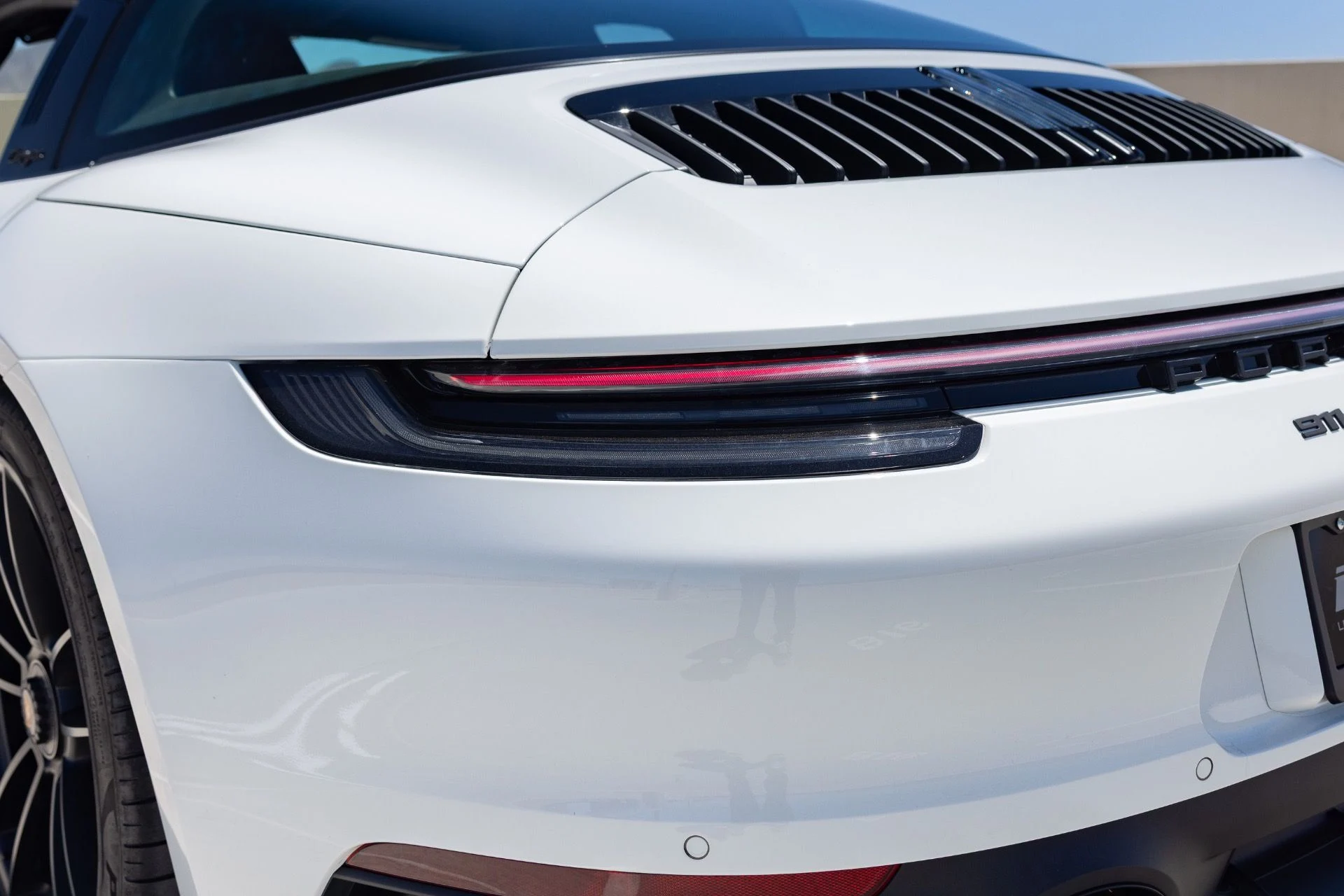mph033_1684120175_Used_2024_Porsche_911_Targa_4_GTS_1781911832_b525eb1933