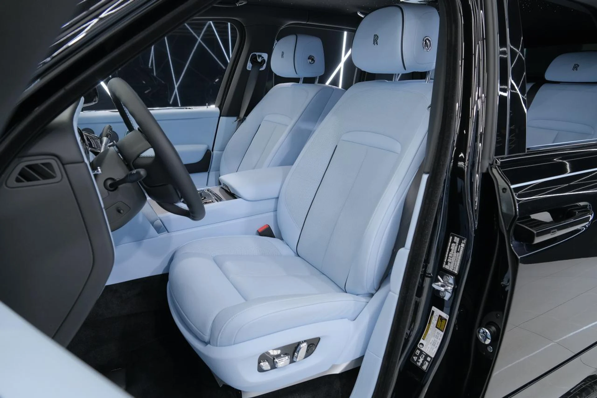 mph033_1699230777_9ee3791d3269fa55d4b494ba36752244_d6b9a7e21e