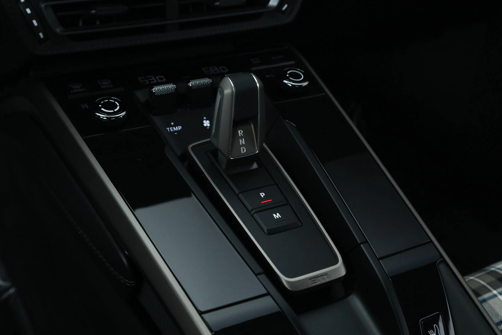 mph033_170063086_c8b4f0257878412010c25ee4ec5225ed_1632a5a061