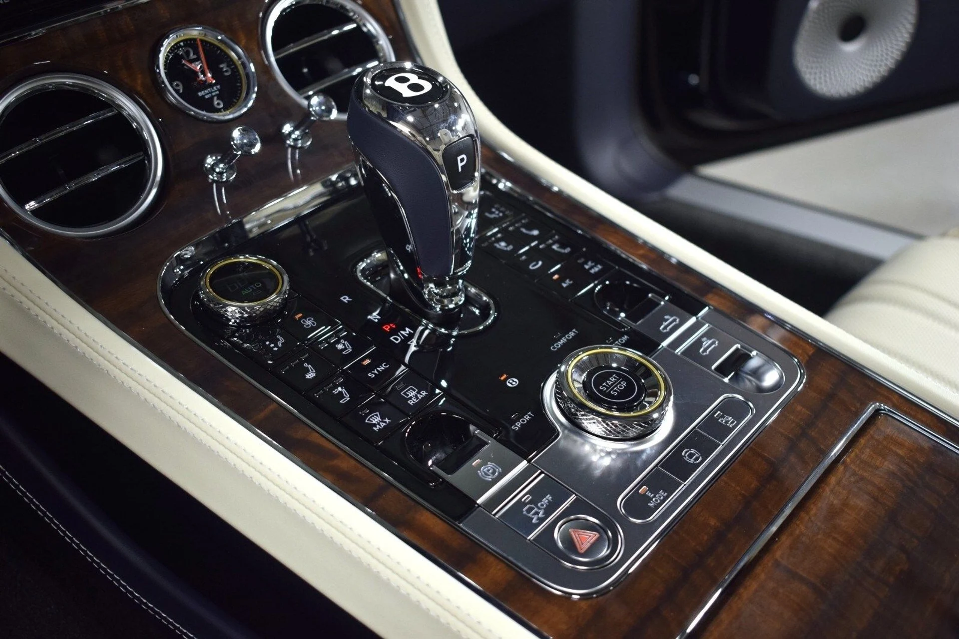 mph033_1701290603_c257983ecc82b928df4c6715ce505c7fx_5b9fa88516