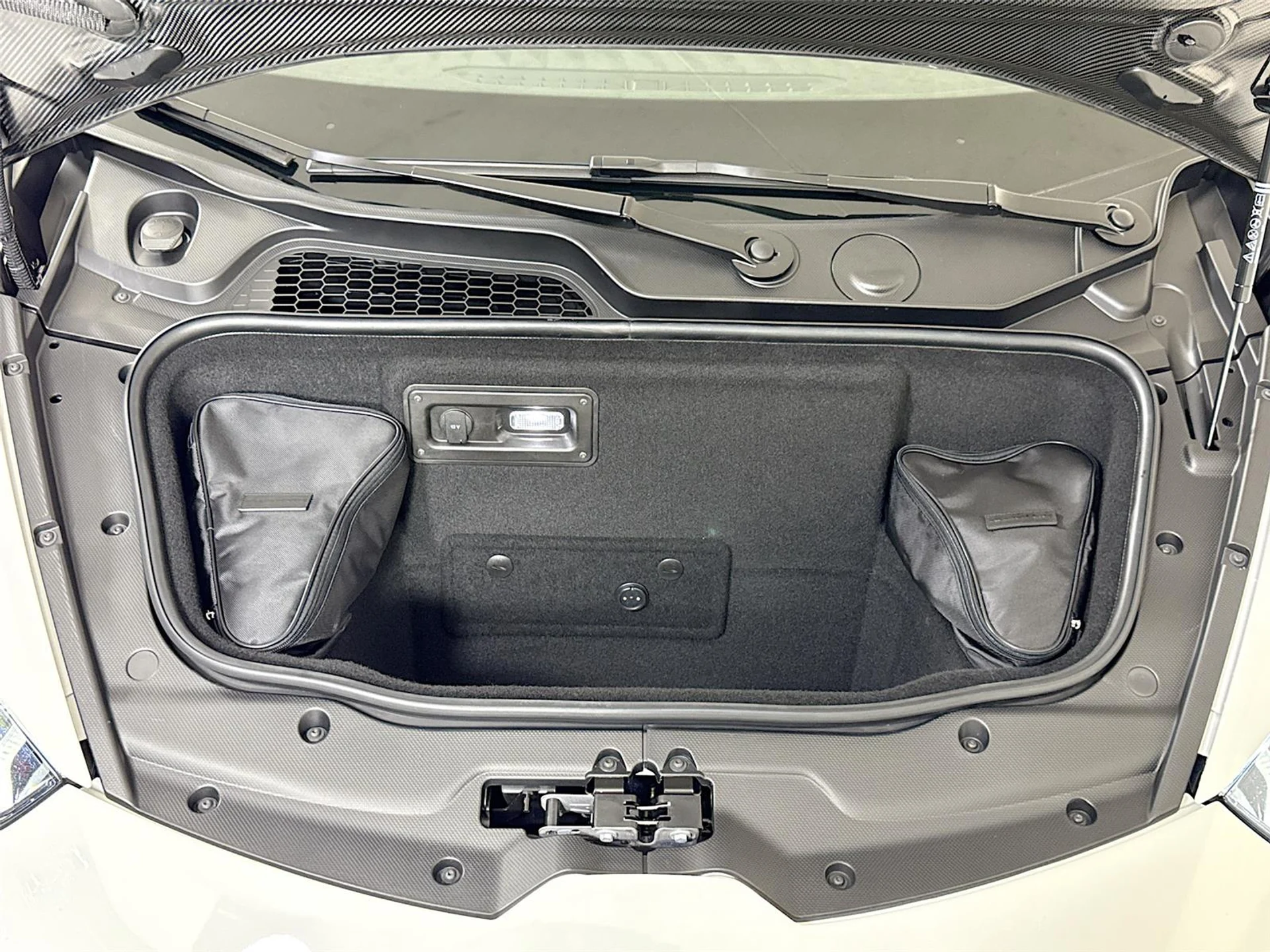 mph033_1710340993_3f6e75f1b11bf439698bfe749b61d51b_f9c41fee96