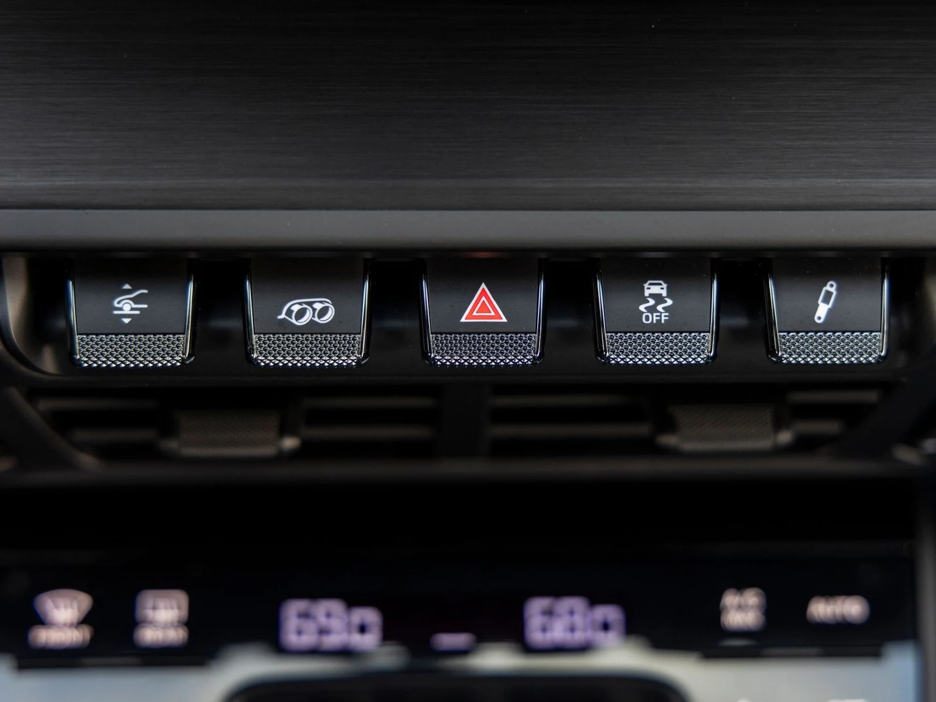 mph033_1711779727_34_d479bcc348