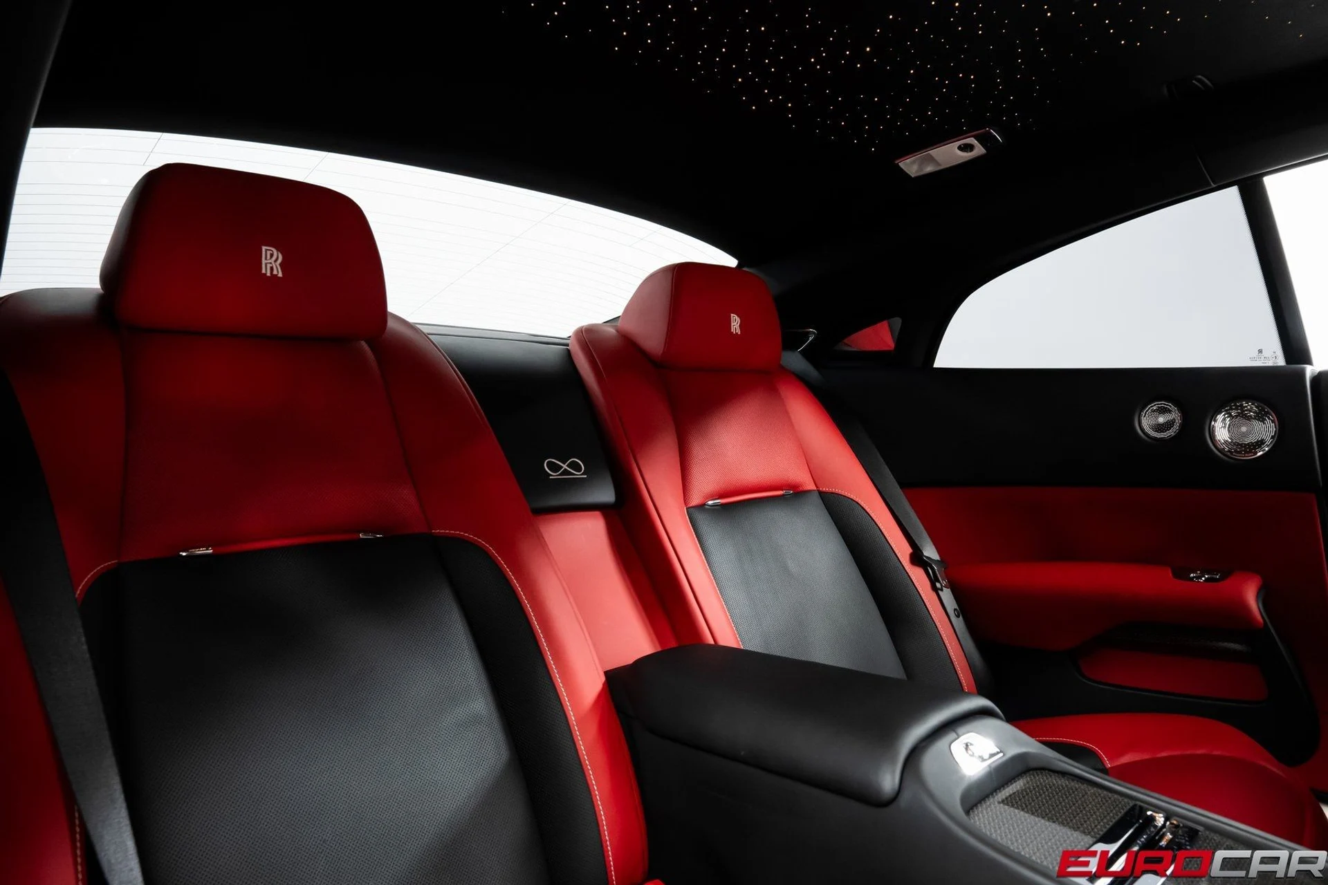 mph033_173064108_image_34_183b6ca258