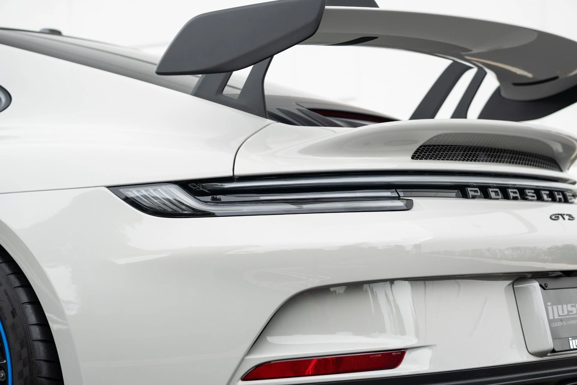 mph033_1738121842_Used_2024_Porsche_911_GT_3_1768339122_df8d4d5825