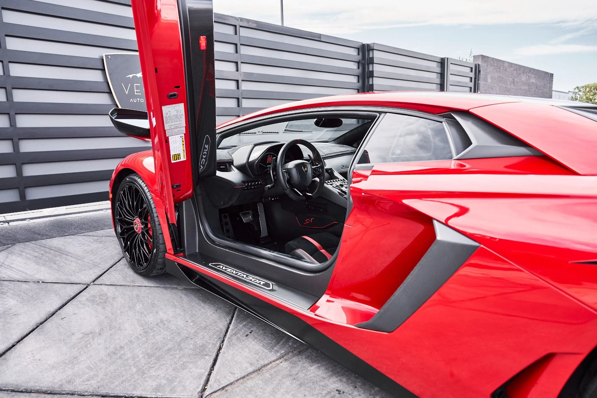 mph033_1745857101_Used_2016_Lamborghini_Aventador_LP_750_4_Super_Veloce_1778088408_b357300754