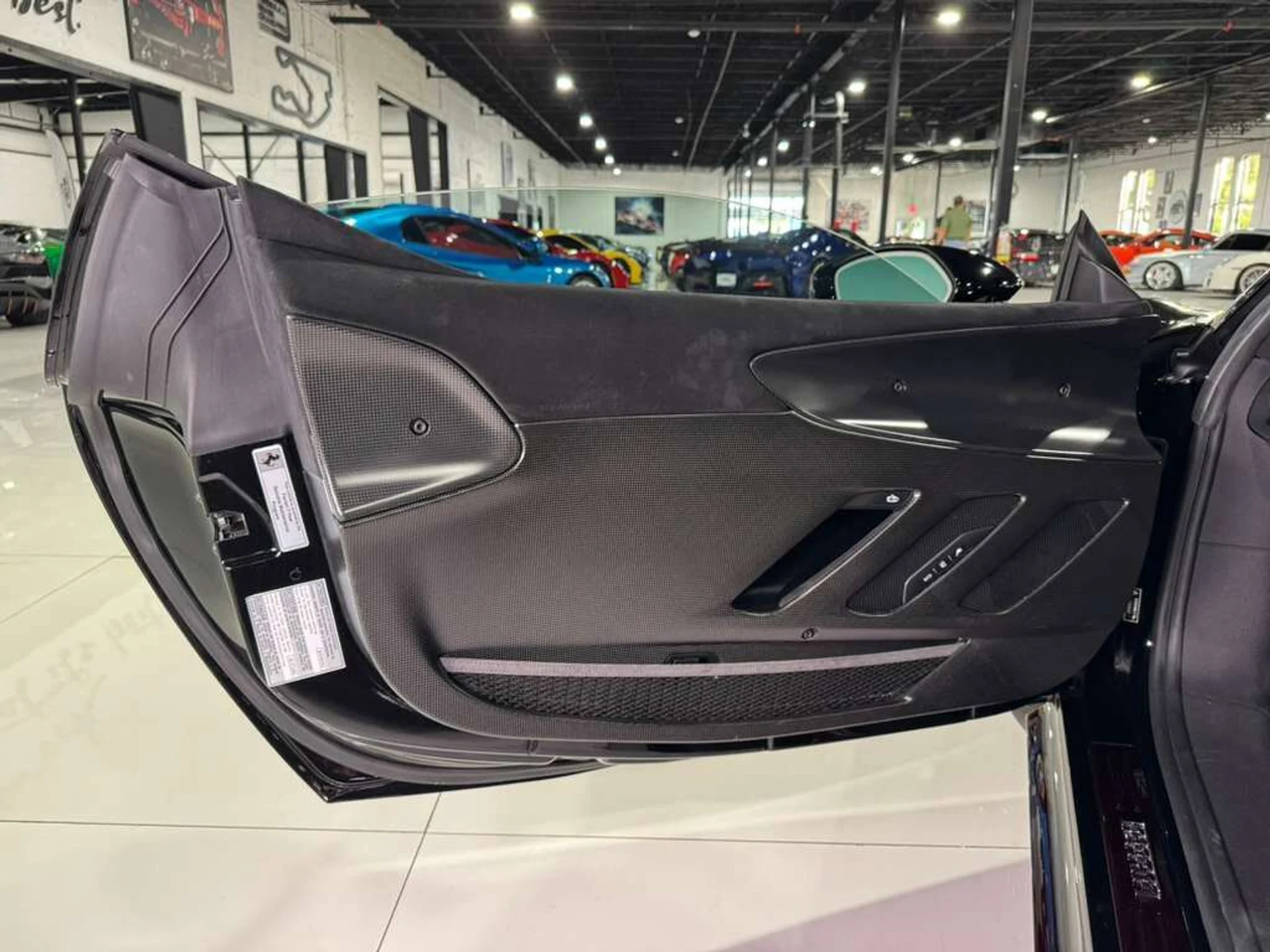 mph033_1745927173_19c73b74c2b39bae22da4cb44544ed69_e8f2766fa4