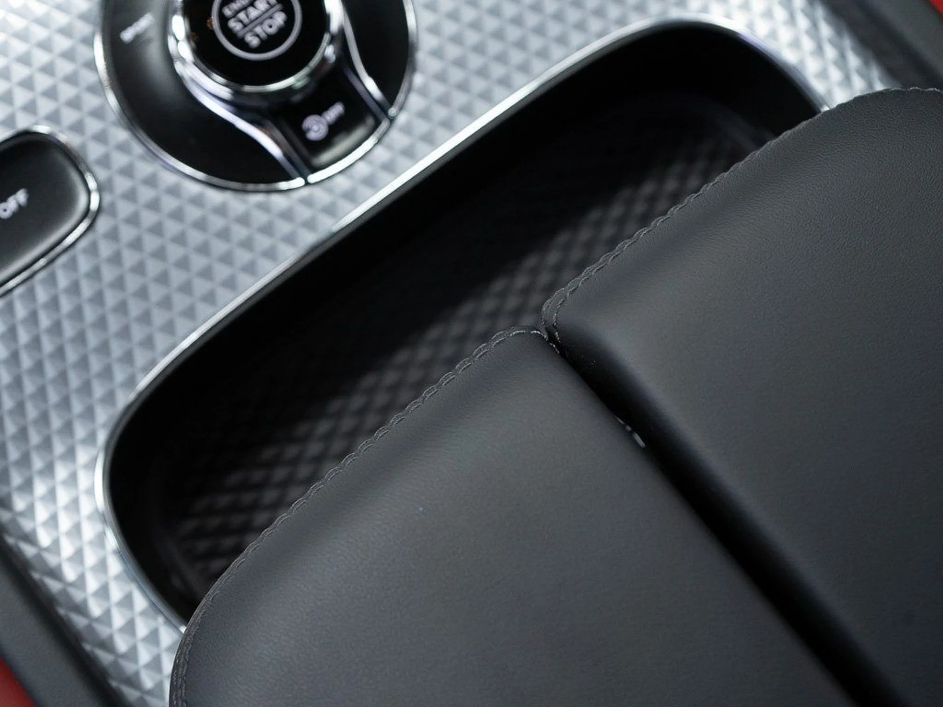 mph033_174719415_5c354e39d0cdd860c68c409d954d166e_6a9fbaabec