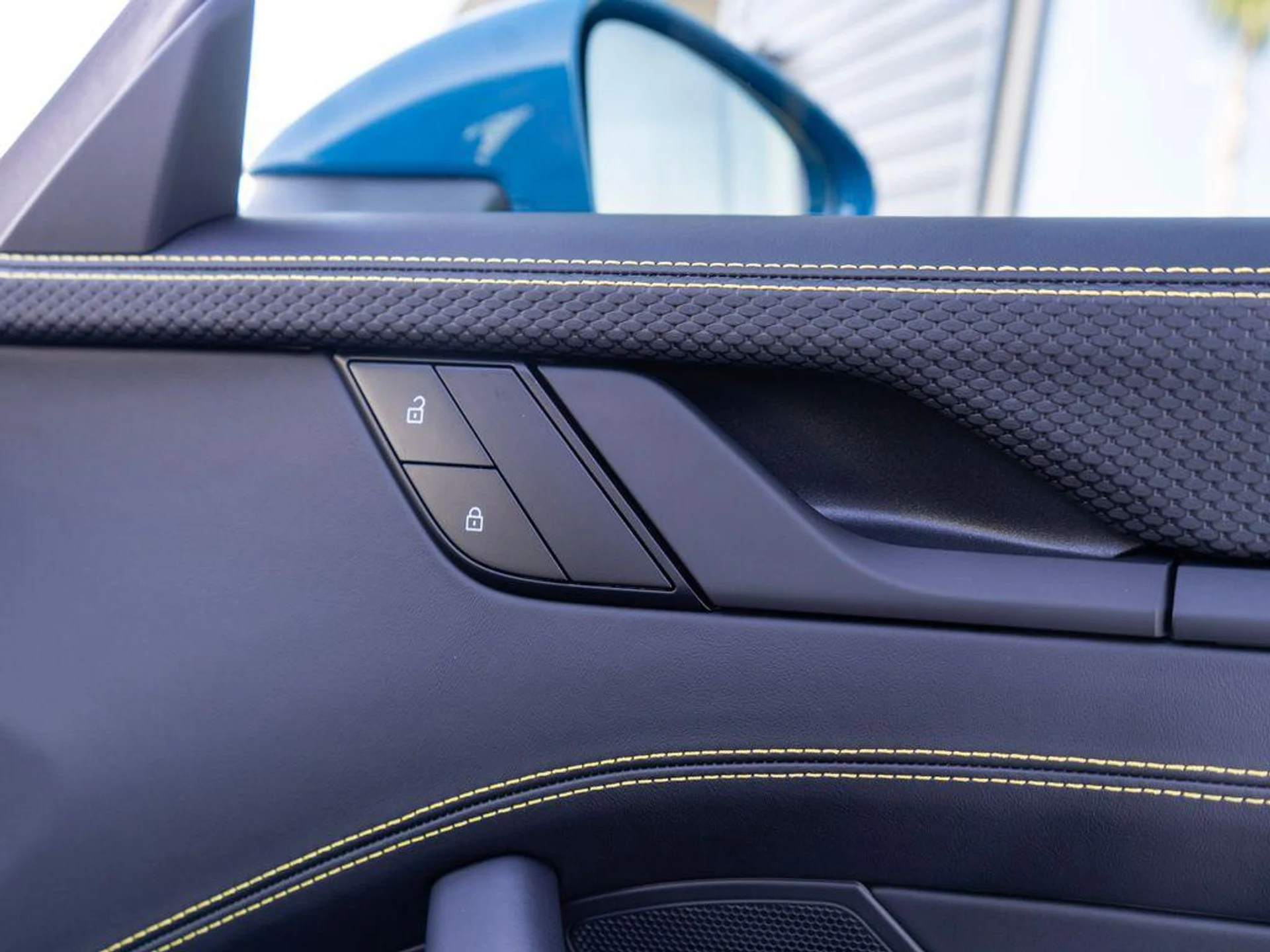 mph033_1752840171_Yr_Yxlw_u7_OWQ_Uy_K_It_Scvn_Ci6hw_I_681fc1962f