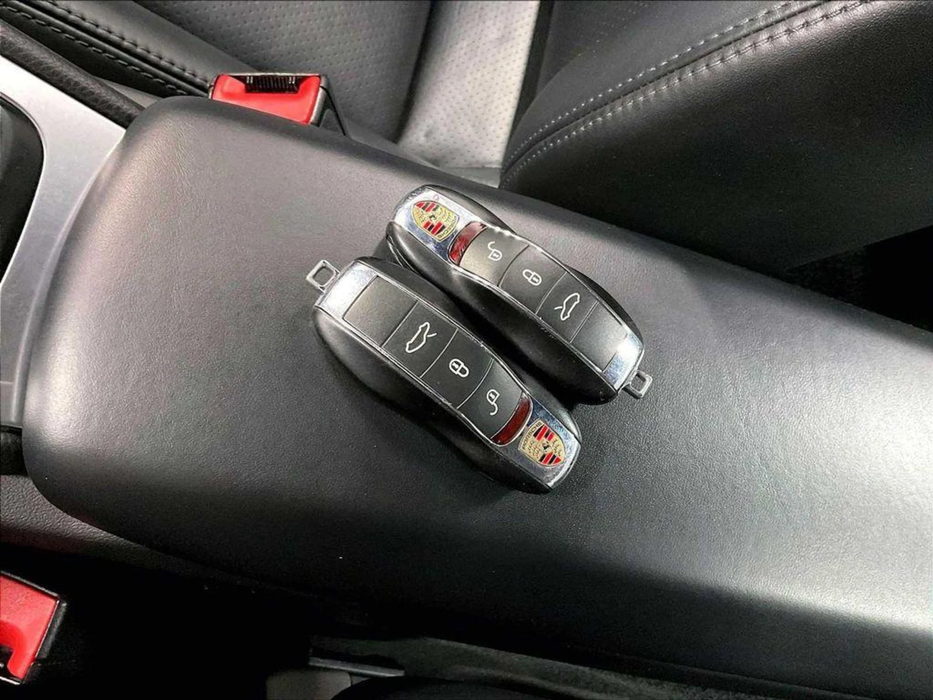 mph033_1761719431_1_Wu_Lj0_R4q9xp_Jv_Ano_O_Eh7_Gsd_B4_9aaee9e45d