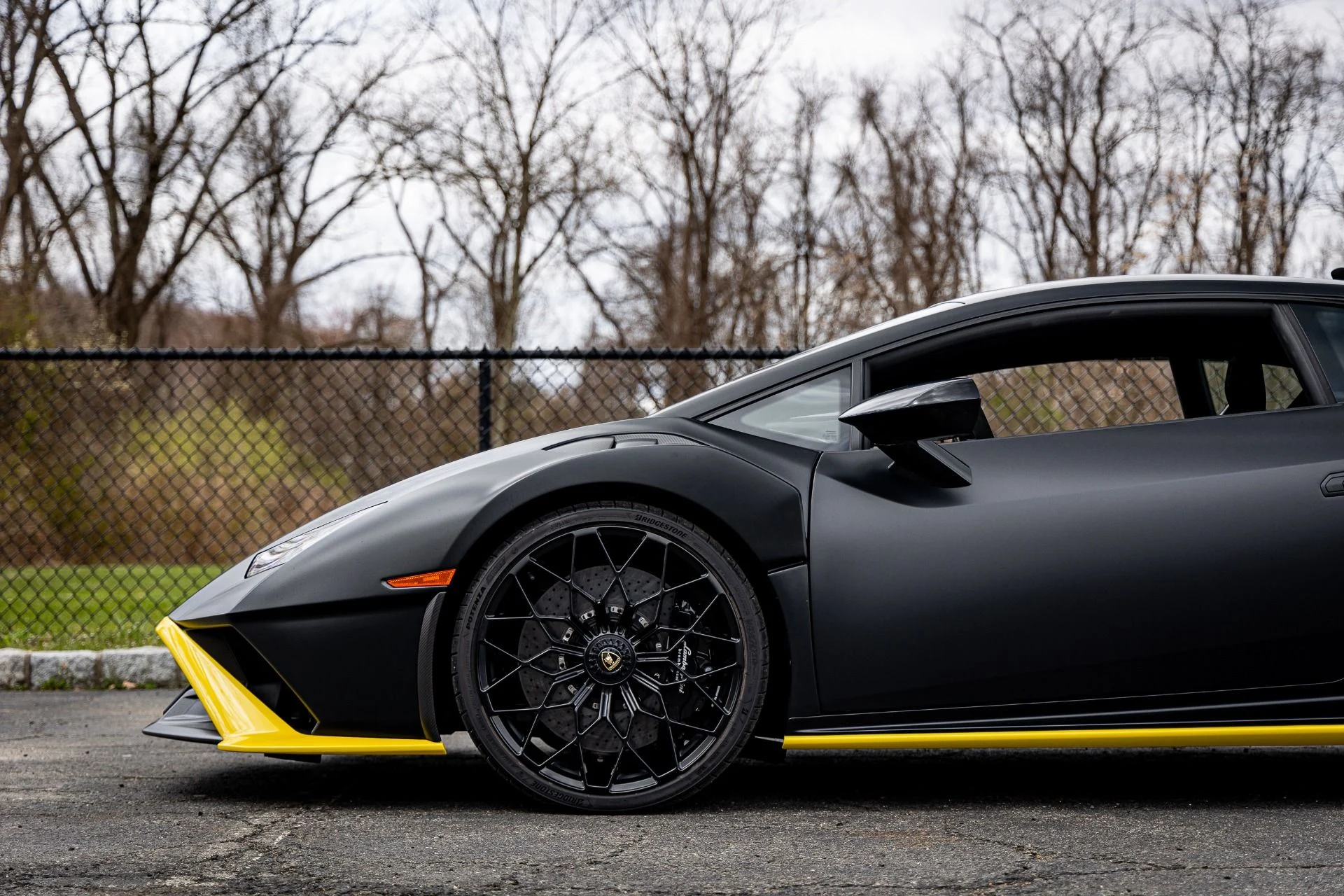 mph033_1762522877_Used_2023_Lamborghini_Huracan_STO_1724257778_d0671bfc8b