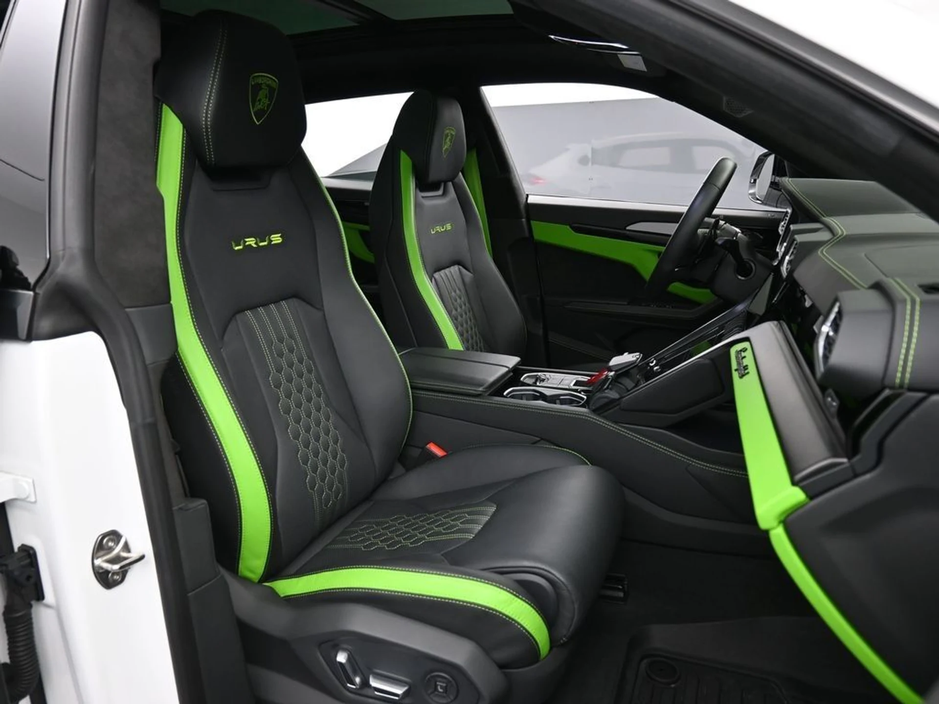 mph033_1766460890_image_33_166774b3b4