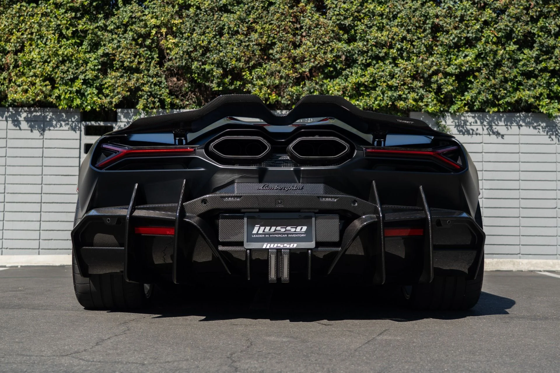 mph033_1767947932_Used_2024_Lamborghini_Revuelto_Mansory_1757354394_0f6f6dbbb6