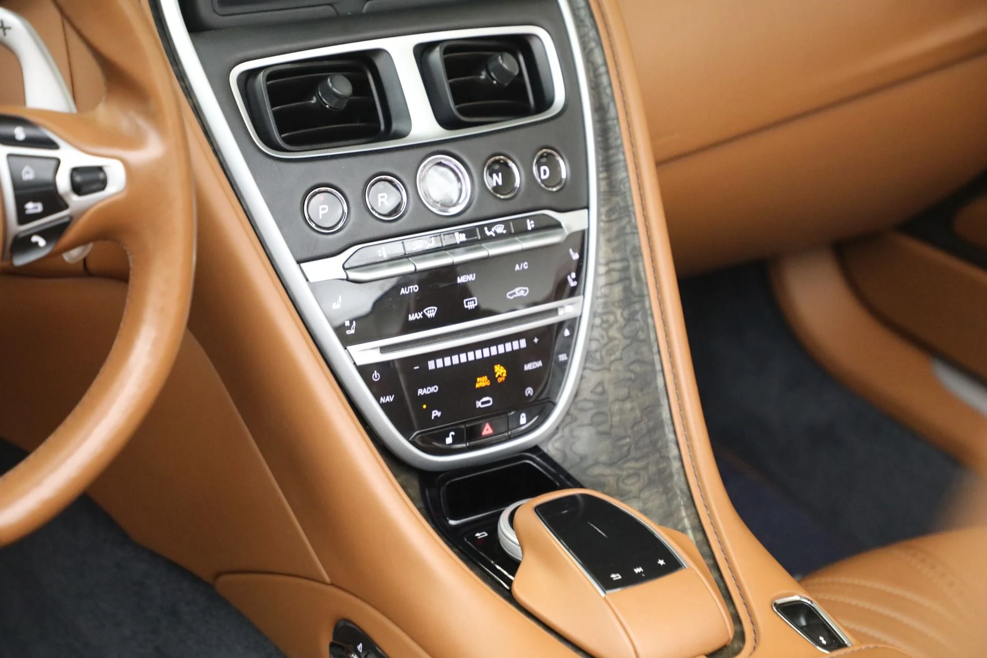 mph033_177266991_Used_2019_Aston_Martin_DB_11_Volante_1770764888_fa28d53a12