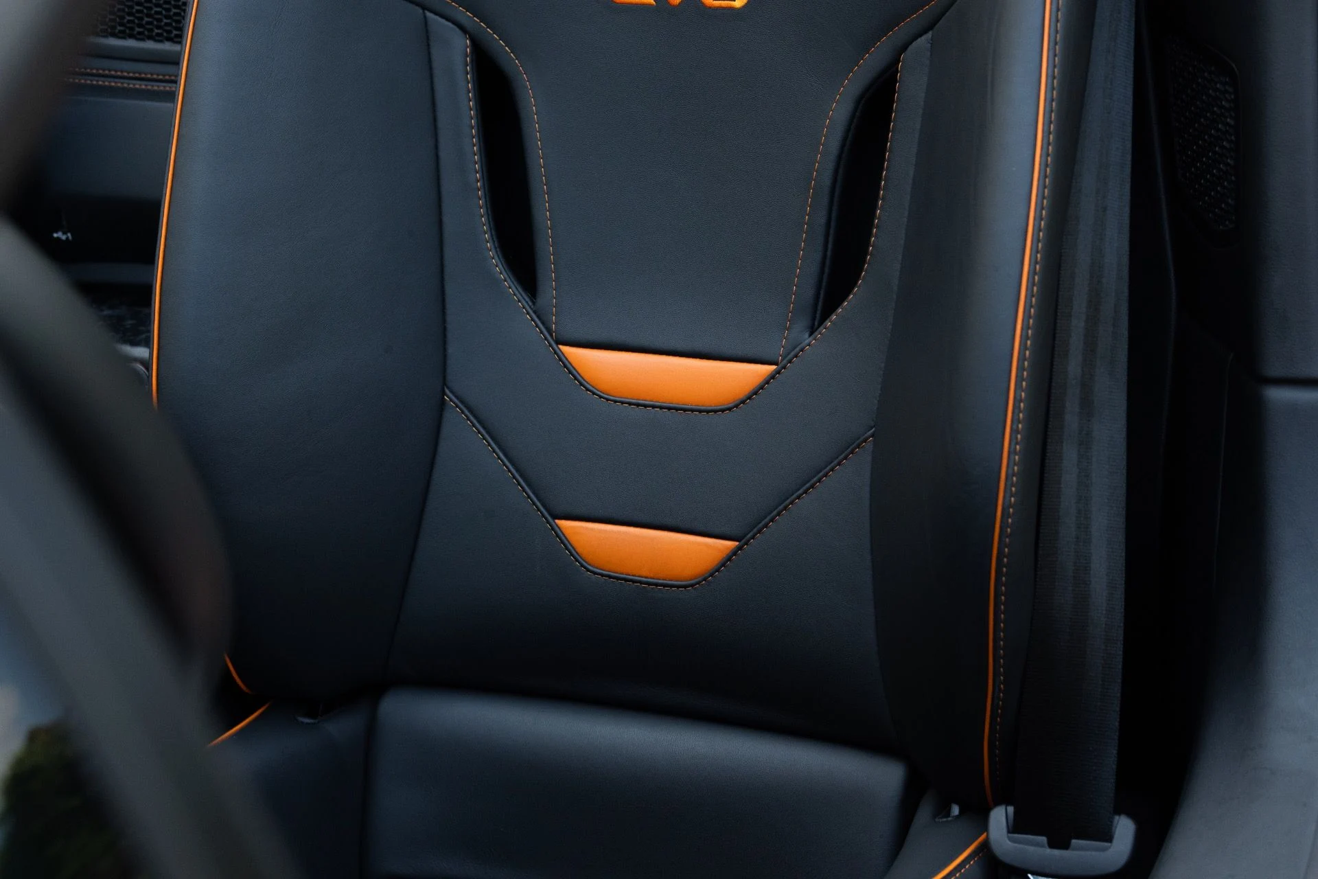 mph033_1780217189_Used_2021_Lamborghini_Huracan_EVO_Spyder_1775496293_b9356c2c20