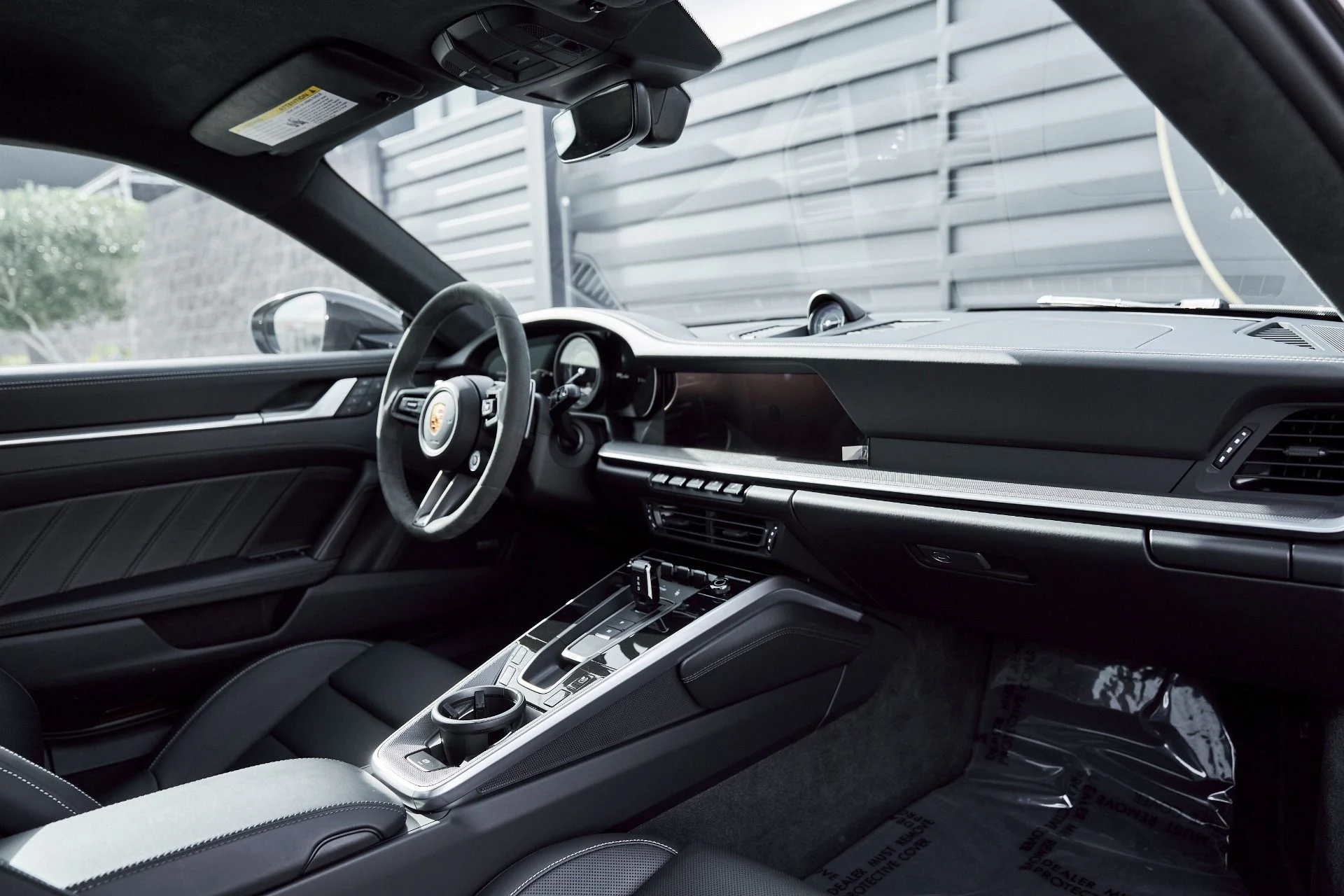 mph033_1783004625_Used_2024_Porsche_911_Turbo_1767745748_9091cc7aca