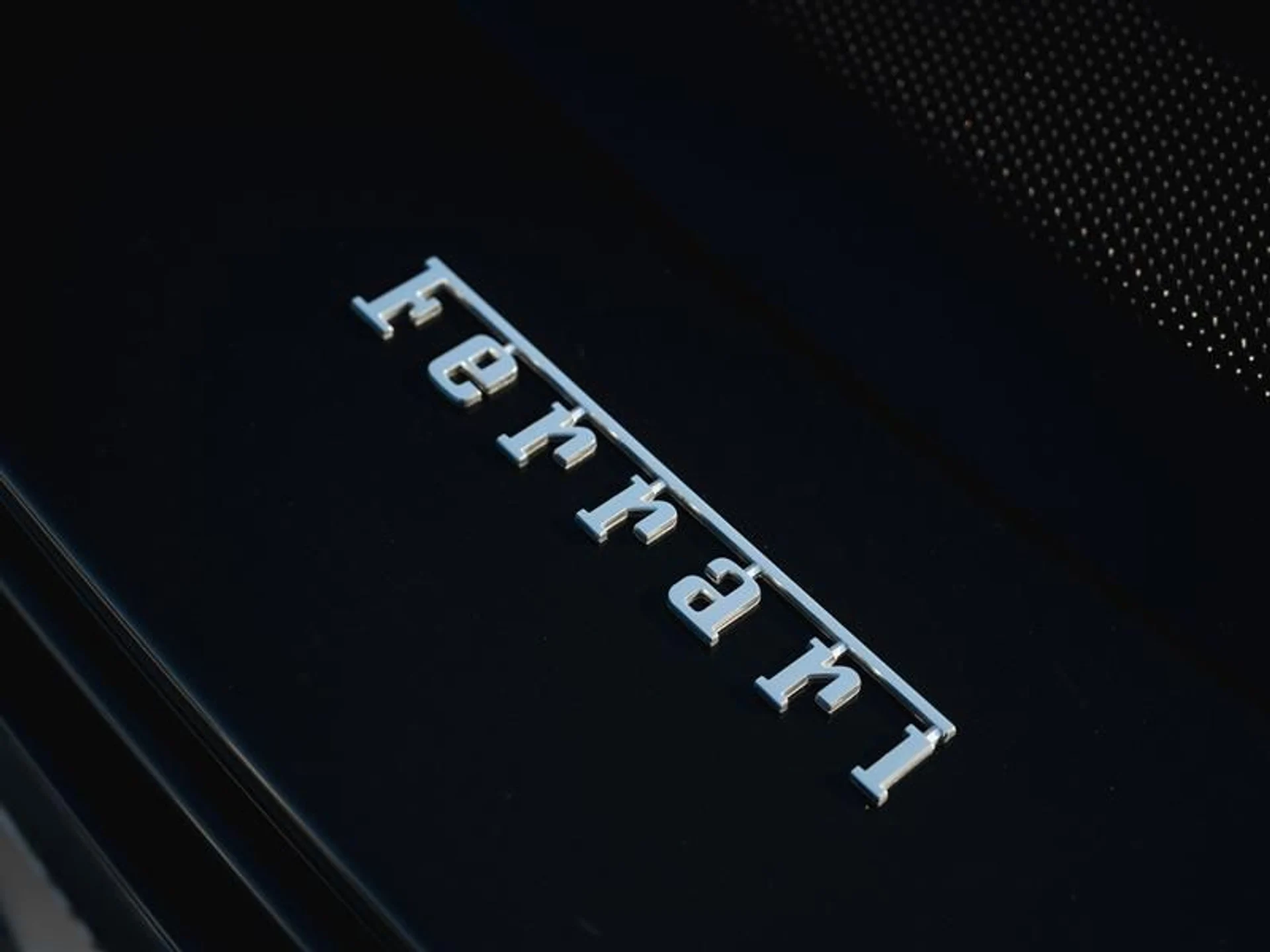 mph033_178440667_ow5rz3ga_dfb4ea6cc4