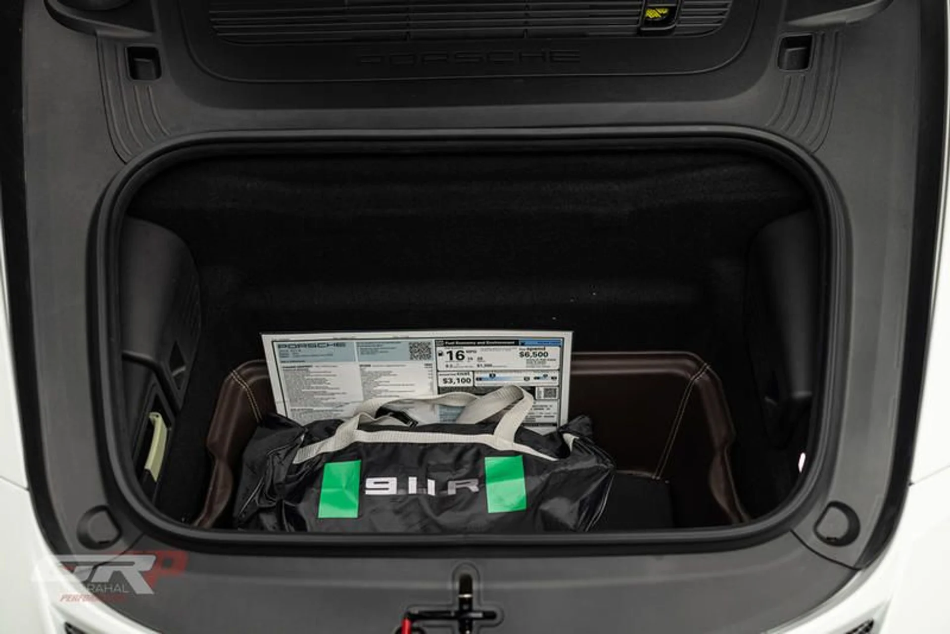 mph033_1786461732_E33_A2_A5_F_CE_44_426_C_B92_D_5_DE_878000_E76_062ca7a5ae